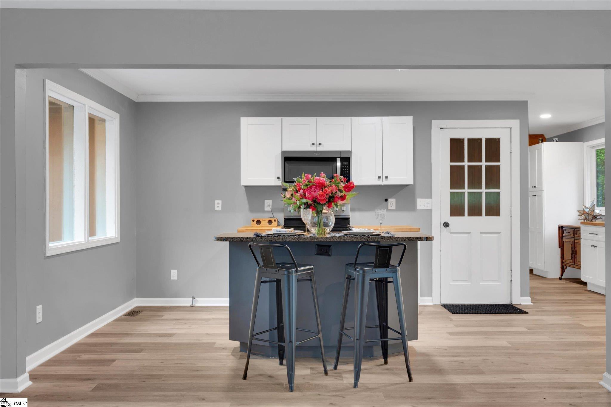 127 White Oak Drive Easley, SC 29642
