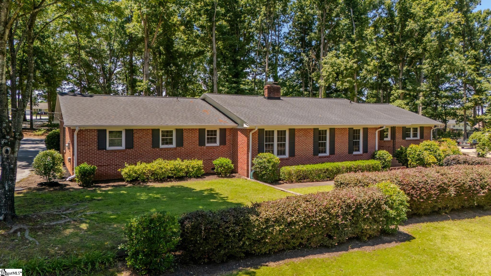 214 Spring Drive Easley, SC 29642