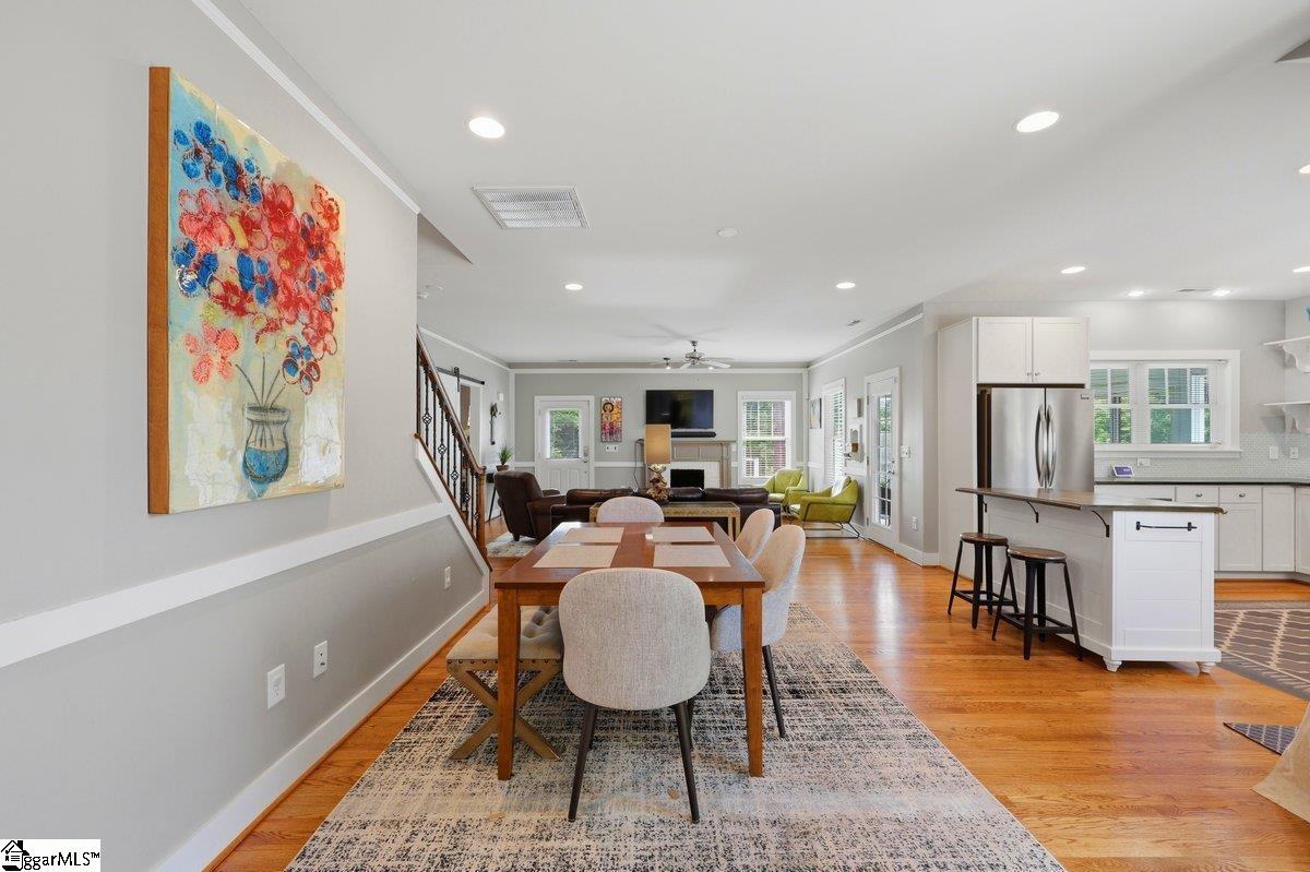 10 N Avondale Drive Greenville, SC 29609