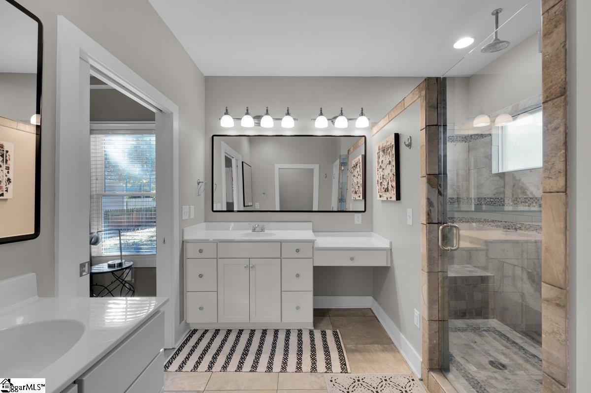 10 N Avondale Drive Greenville, SC 29609