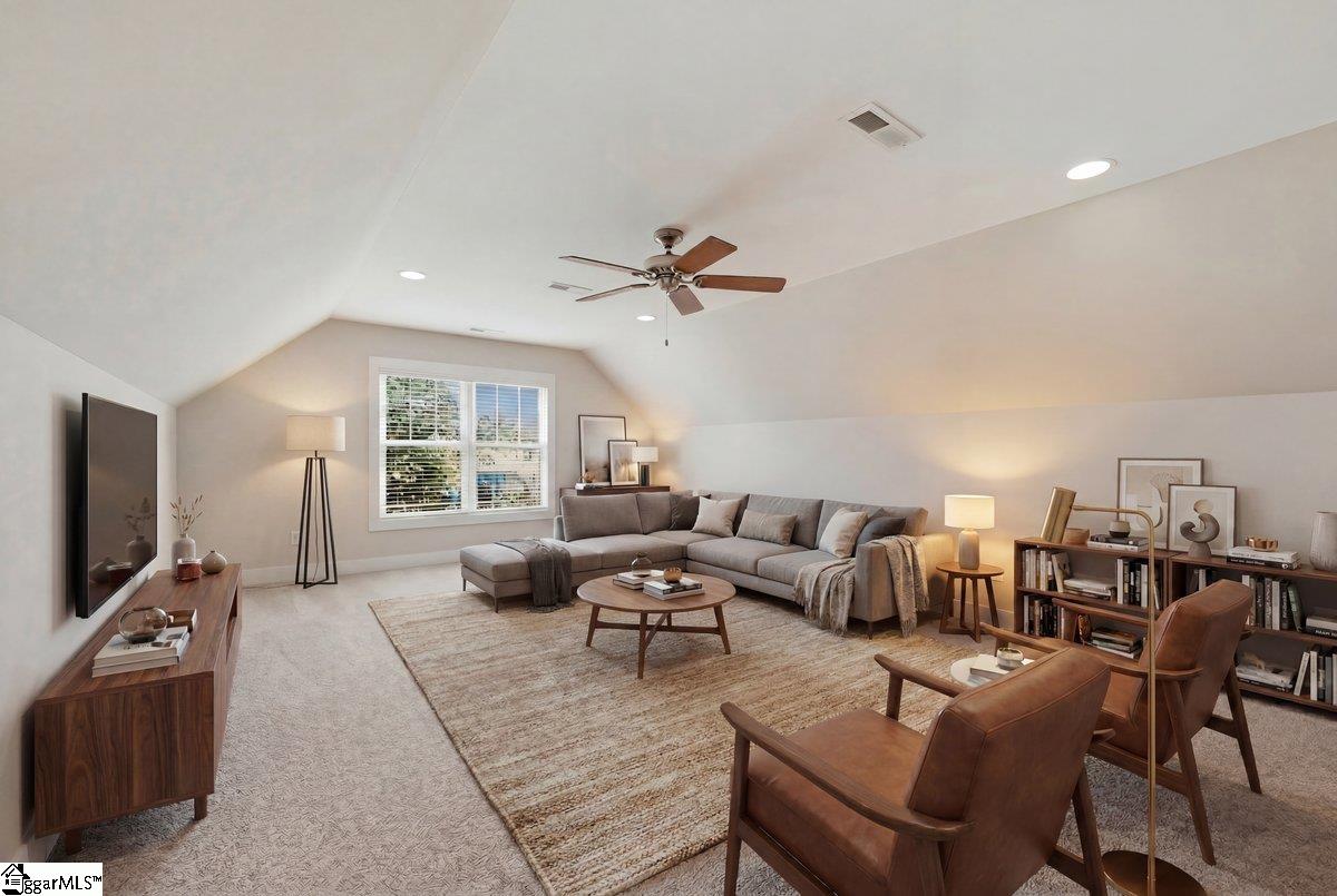 10 N Avondale Drive Greenville, SC 29609