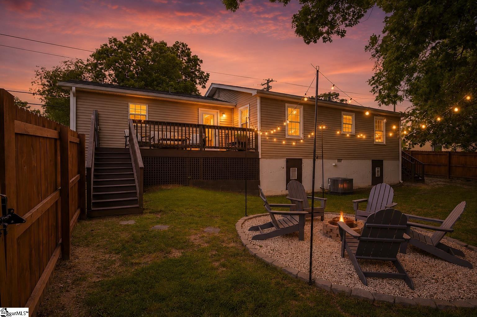 902 E Lee Road Taylors, SC 29687
