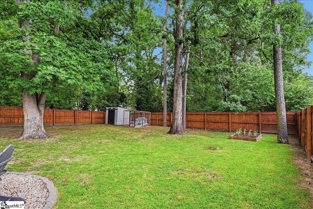902 E Lee Road Taylors, SC 29687