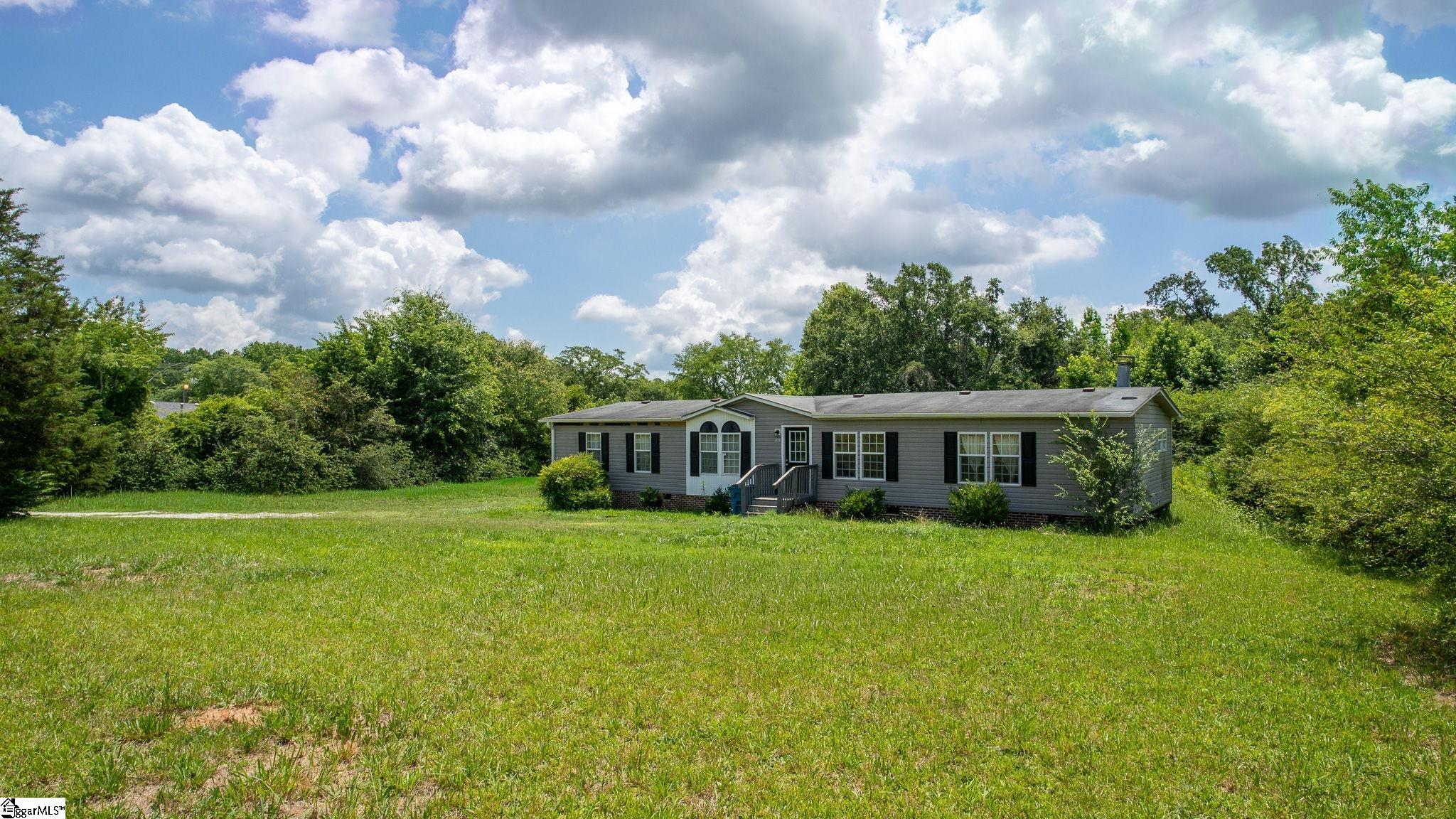 13869 S Highway 101 Gray Court, SC 29645