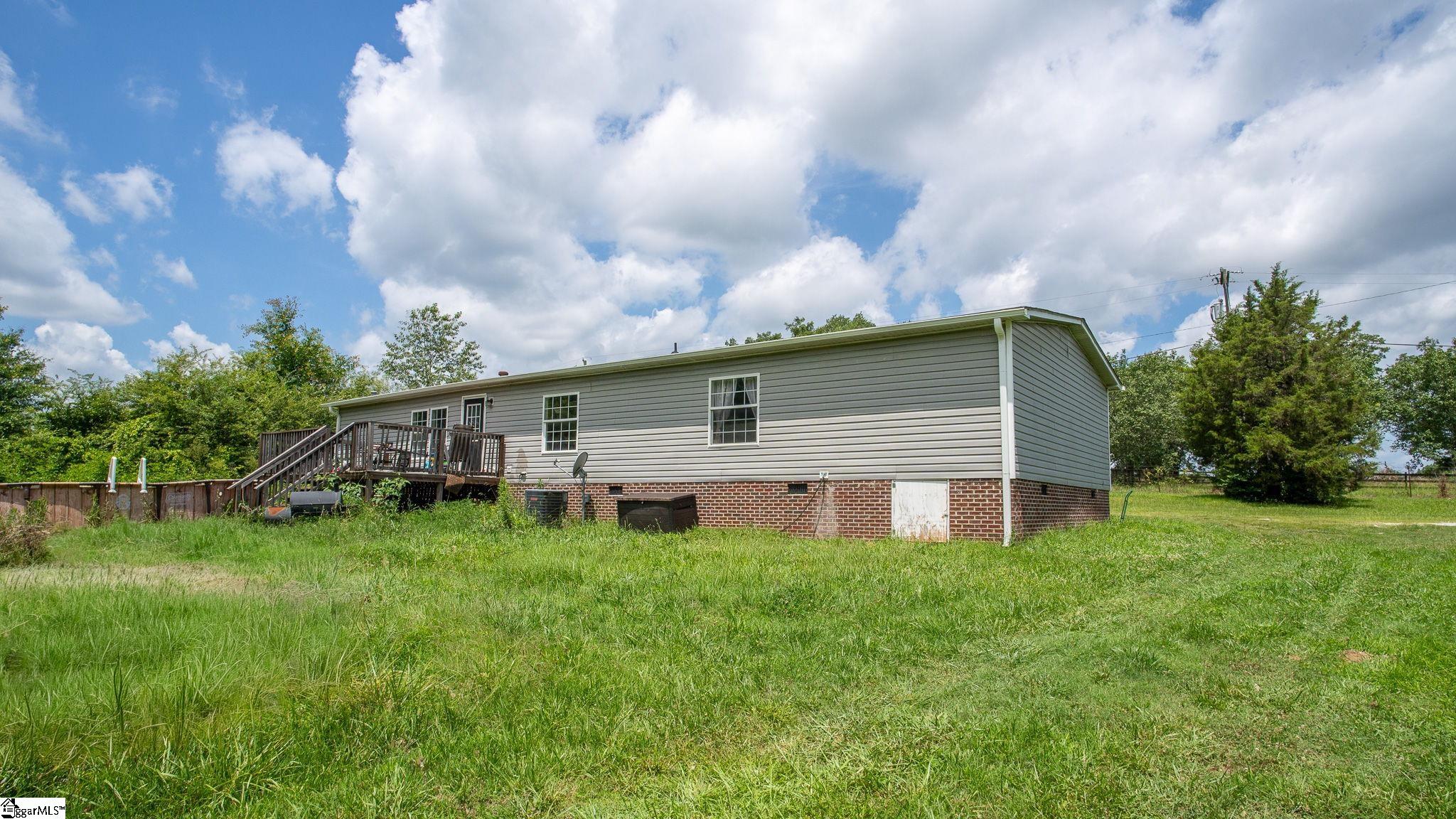 13869 S Highway 101 Gray Court, SC 29645