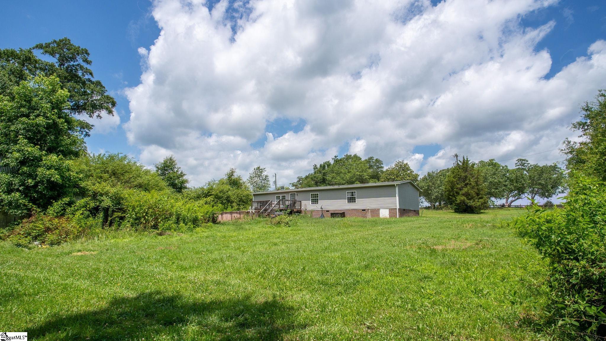 13869 S Highway 101 Gray Court, SC 29645