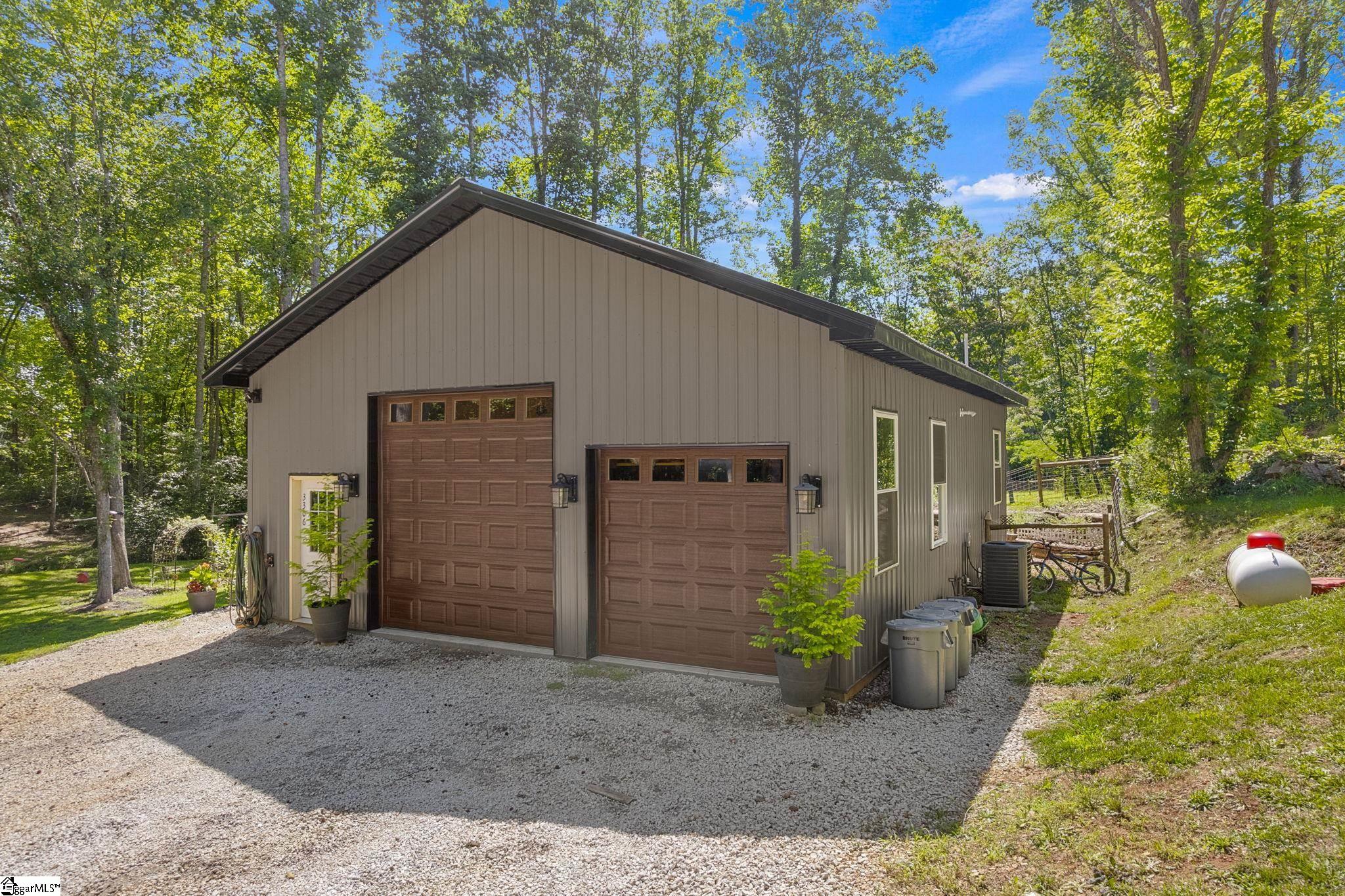 3306 Moorefield Memorial Highway Pickens, SC 29671