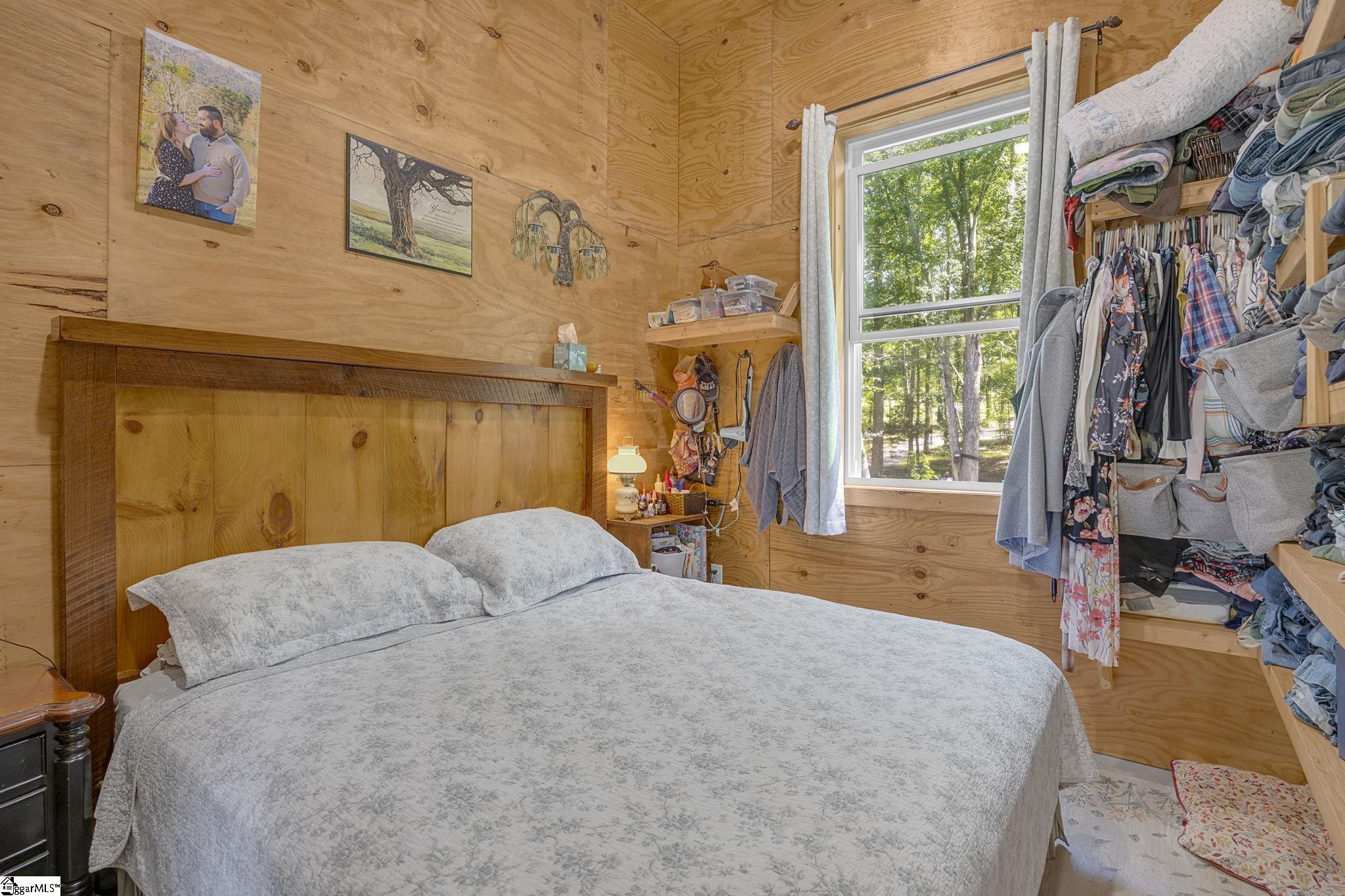 3306 Moorefield Memorial Highway Pickens, SC 29671