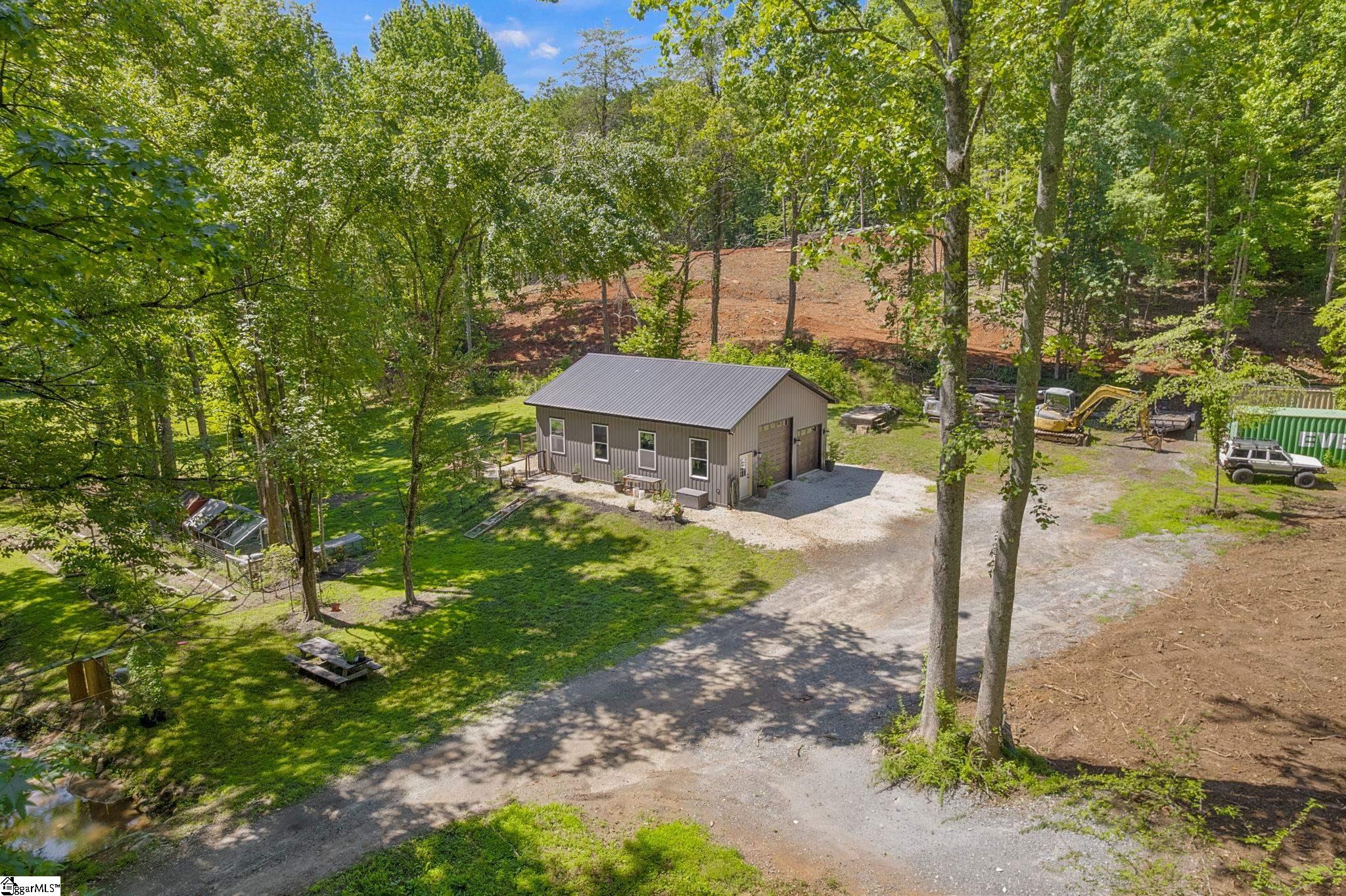 3306 Moorefield Memorial Highway Pickens, SC 29671