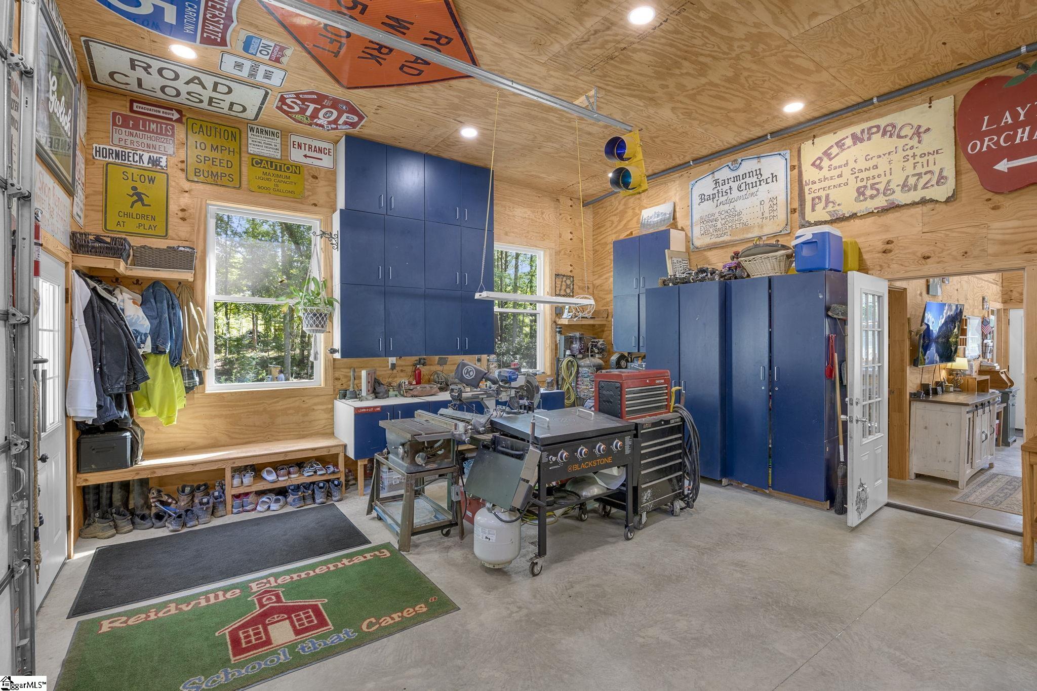 3306 Moorefield Memorial Highway Pickens, SC 29671