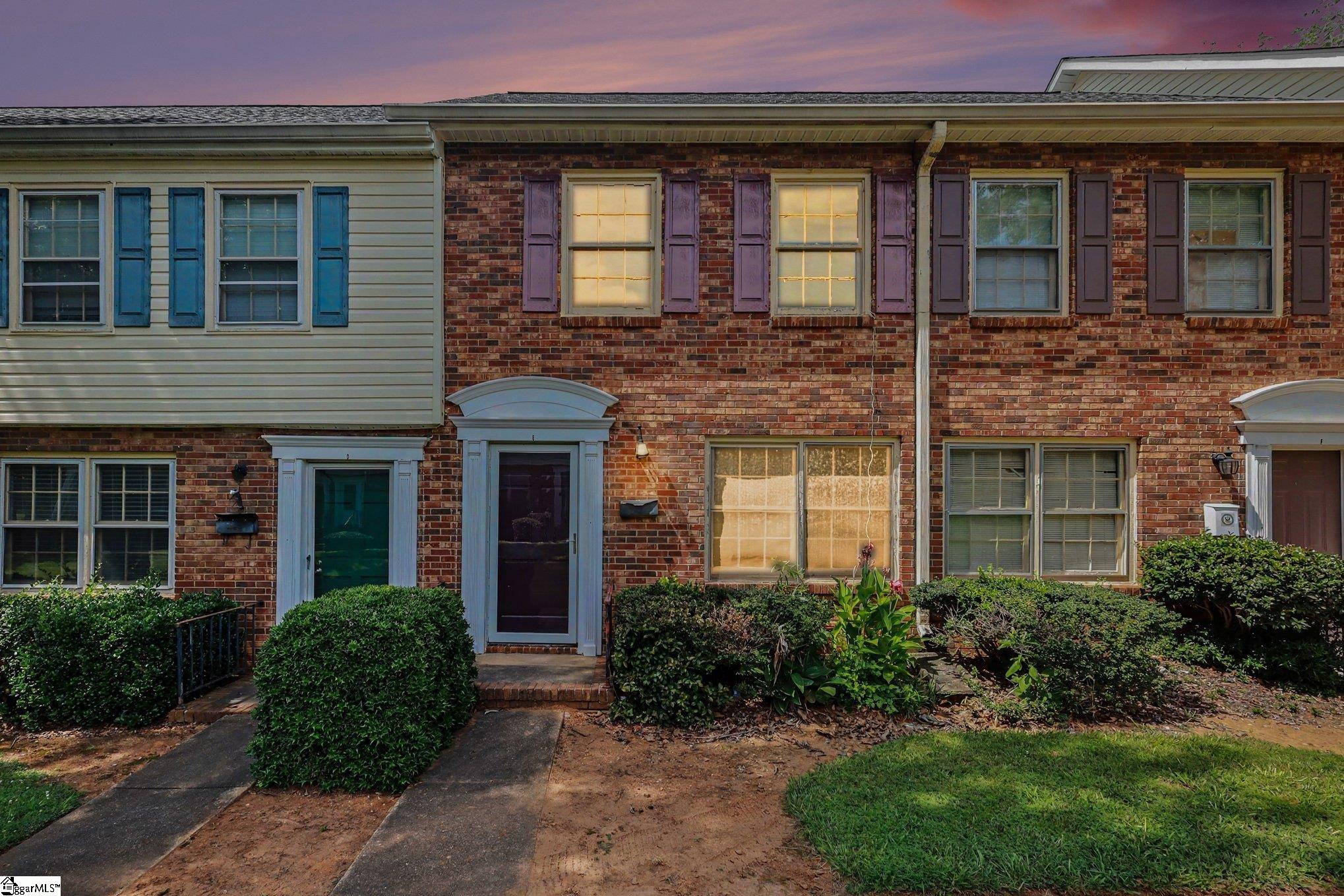 1446 Dover Road Spartanburg, SC 29301