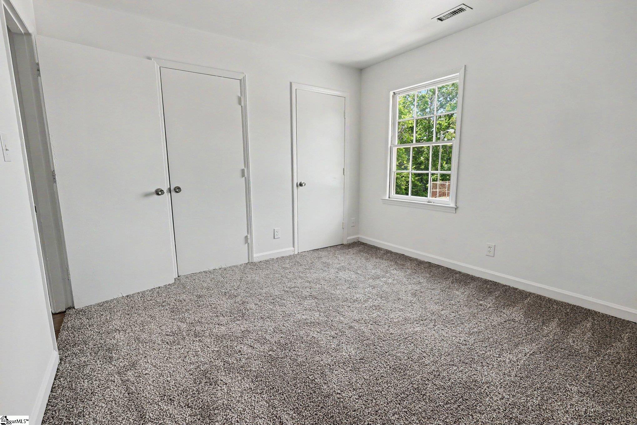 1446 Dover Road Spartanburg, SC 29301