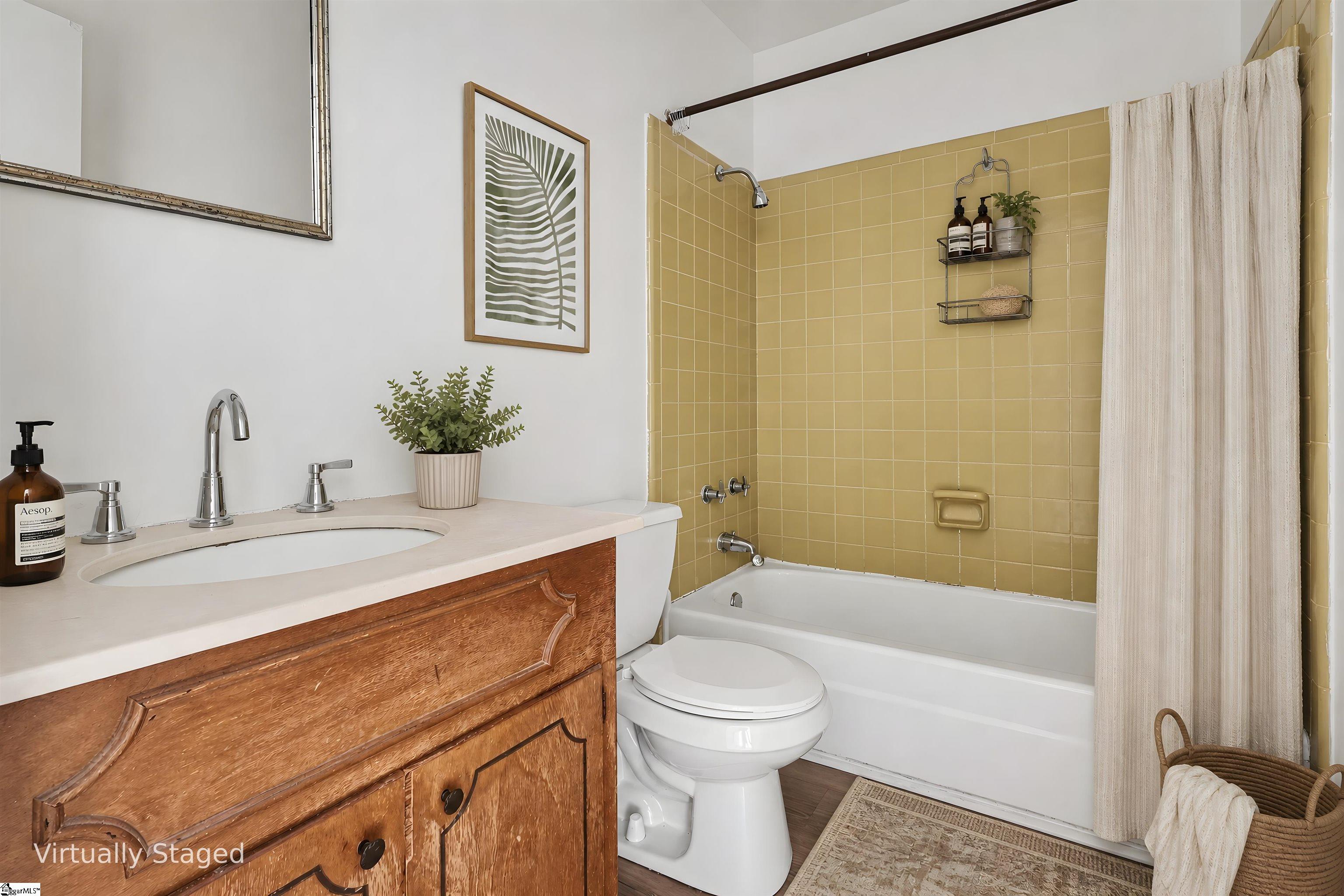 1446 Dover Road Spartanburg, SC 29301