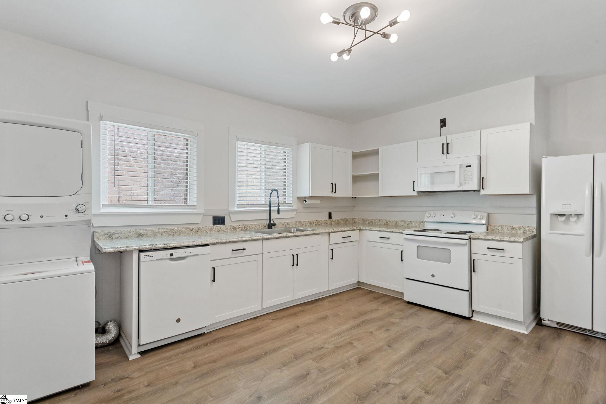 5 Conyers Street Greenville, SC 29609