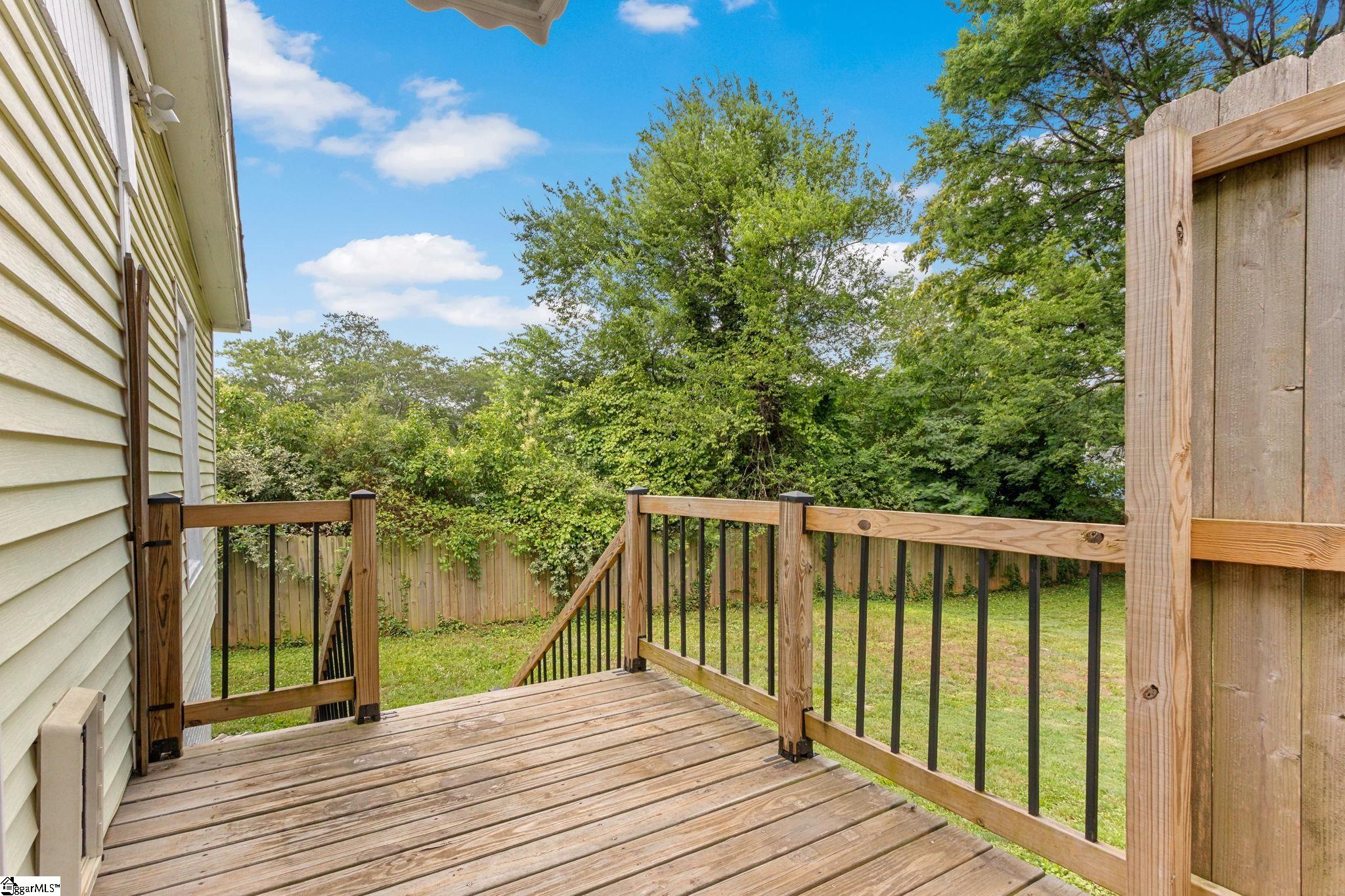 5 Conyers Street Greenville, SC 29609