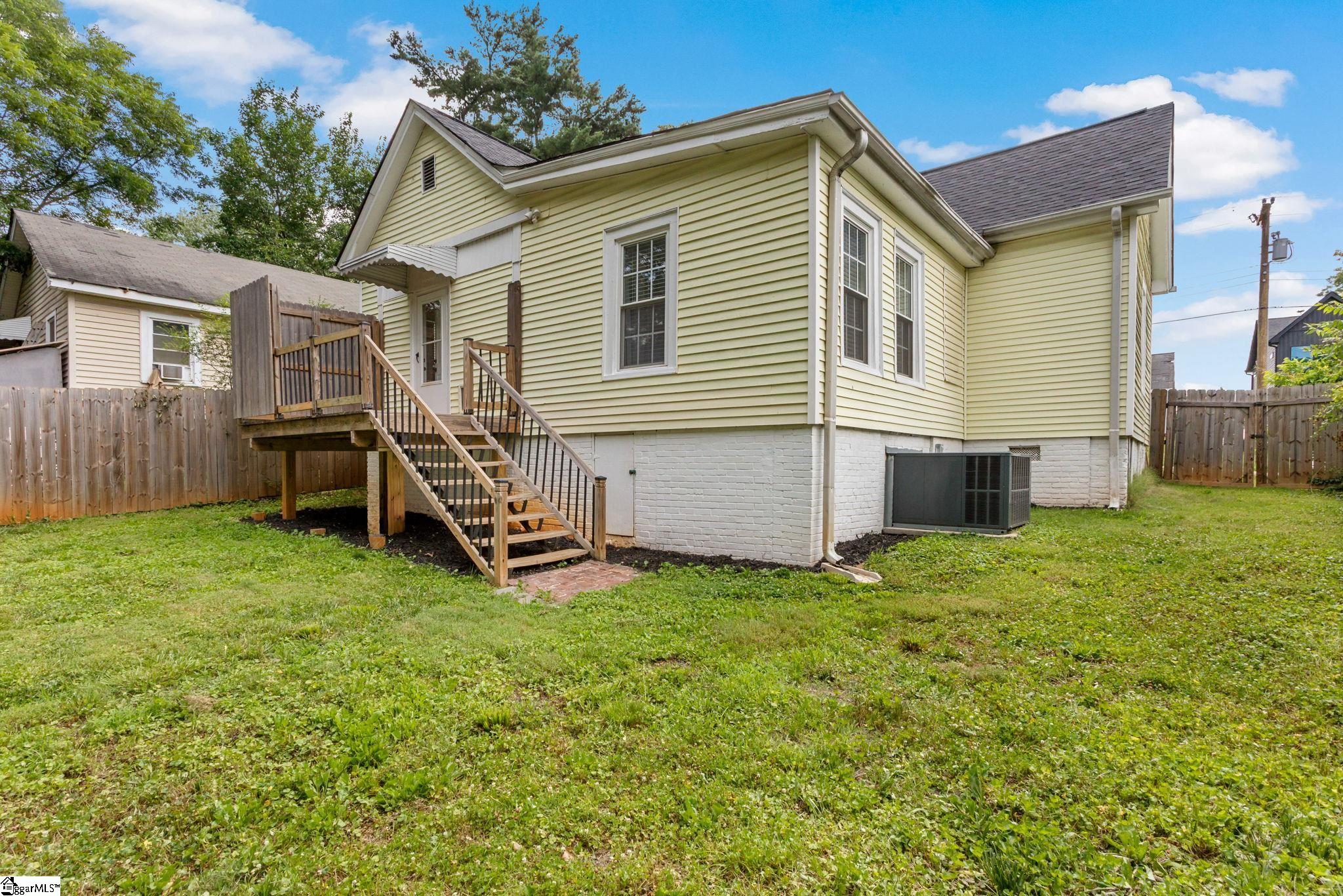 5 Conyers Street Greenville, SC 29609