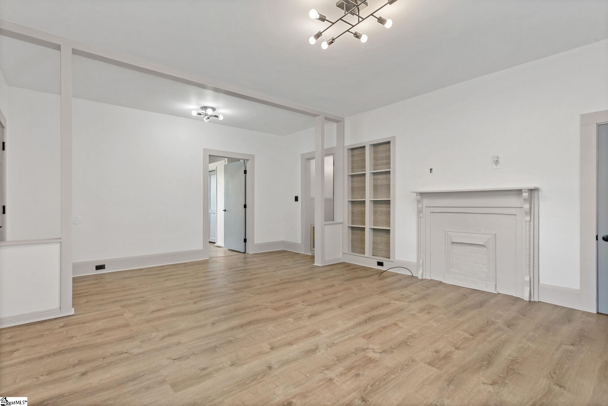 5 Conyers Street Greenville, SC 29609