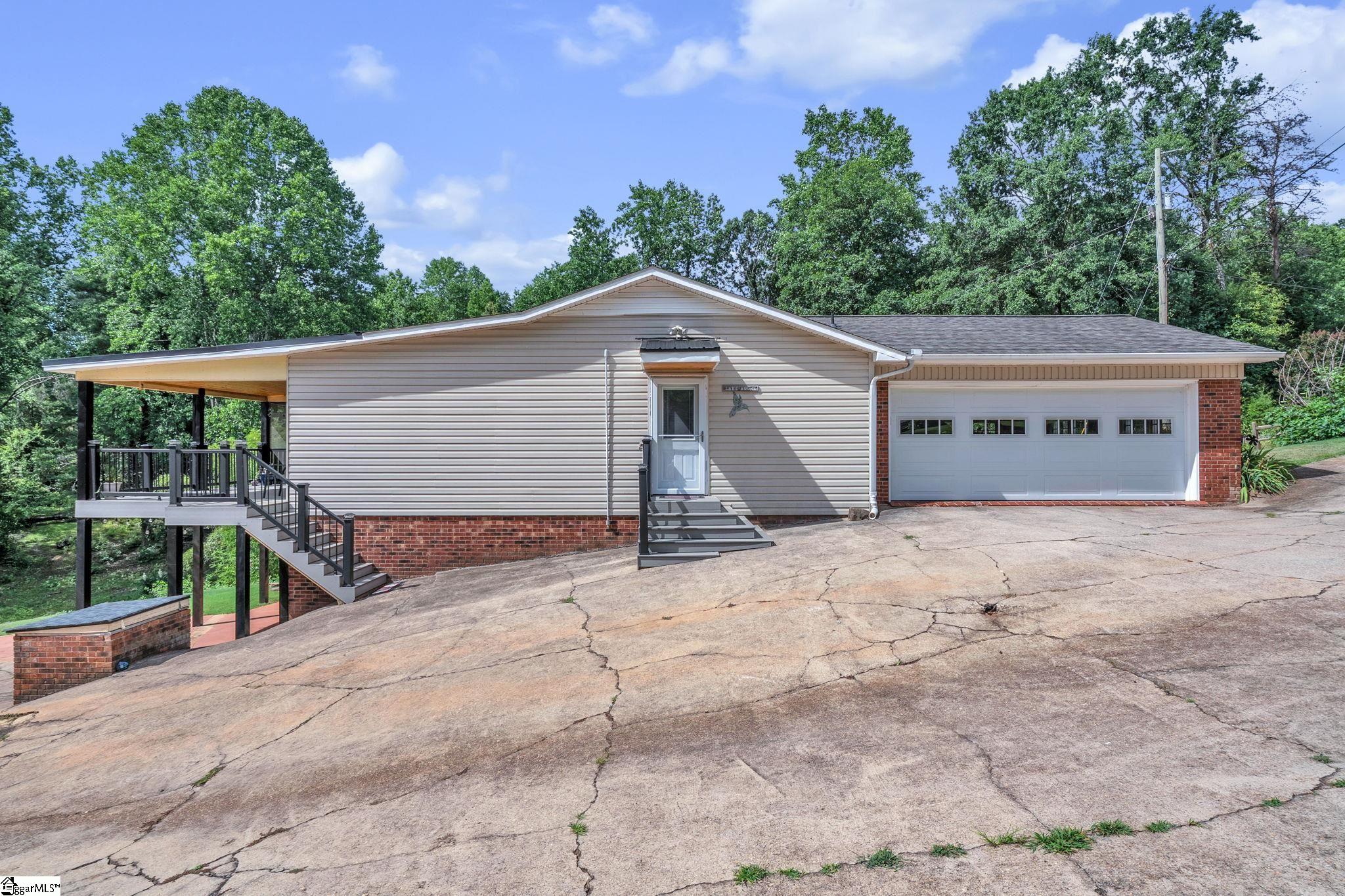 156 Zimmerman Drive Inman, SC 29349