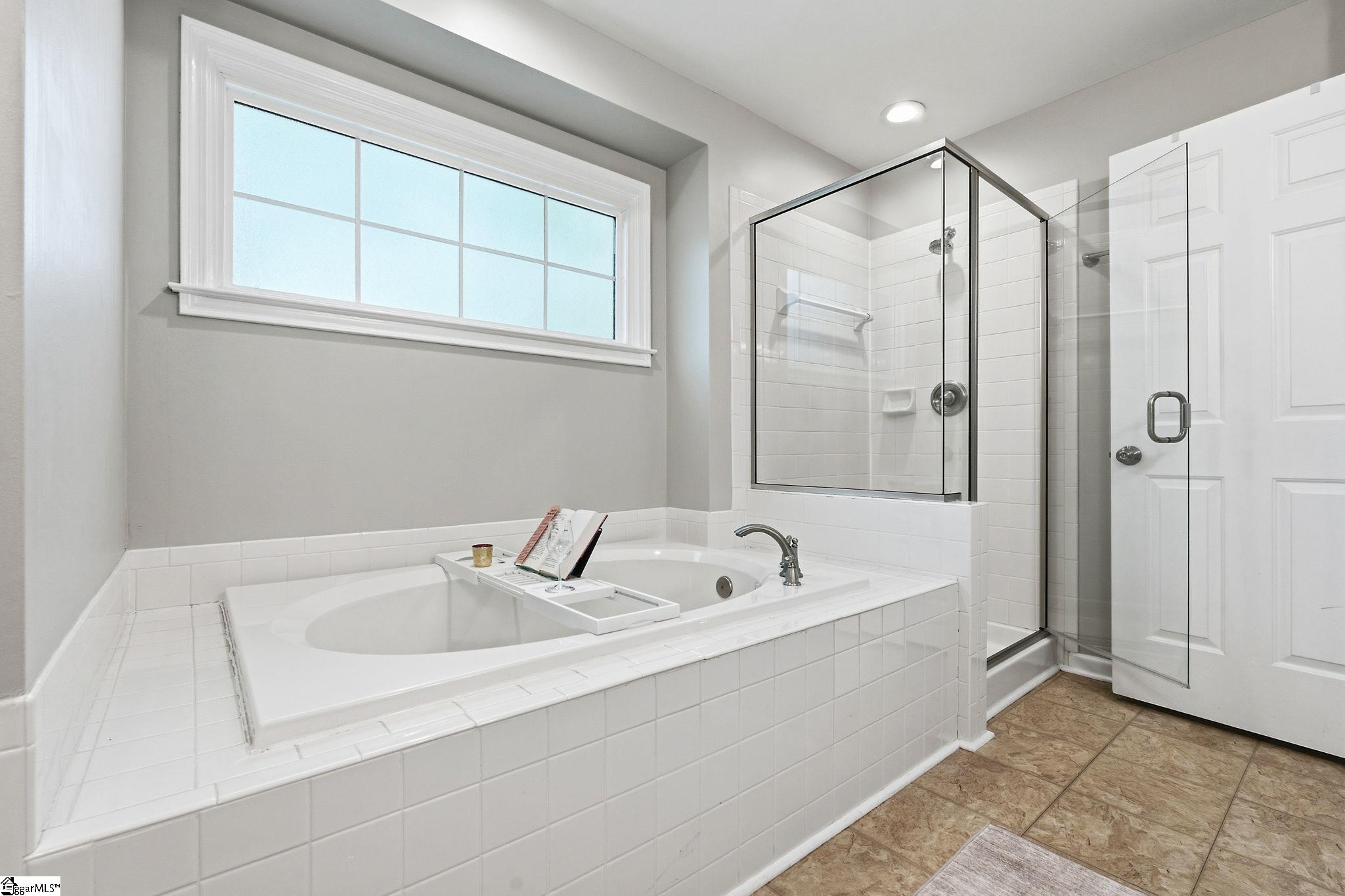 16 Halehaven Drive Simpsonville, SC 29681-4846