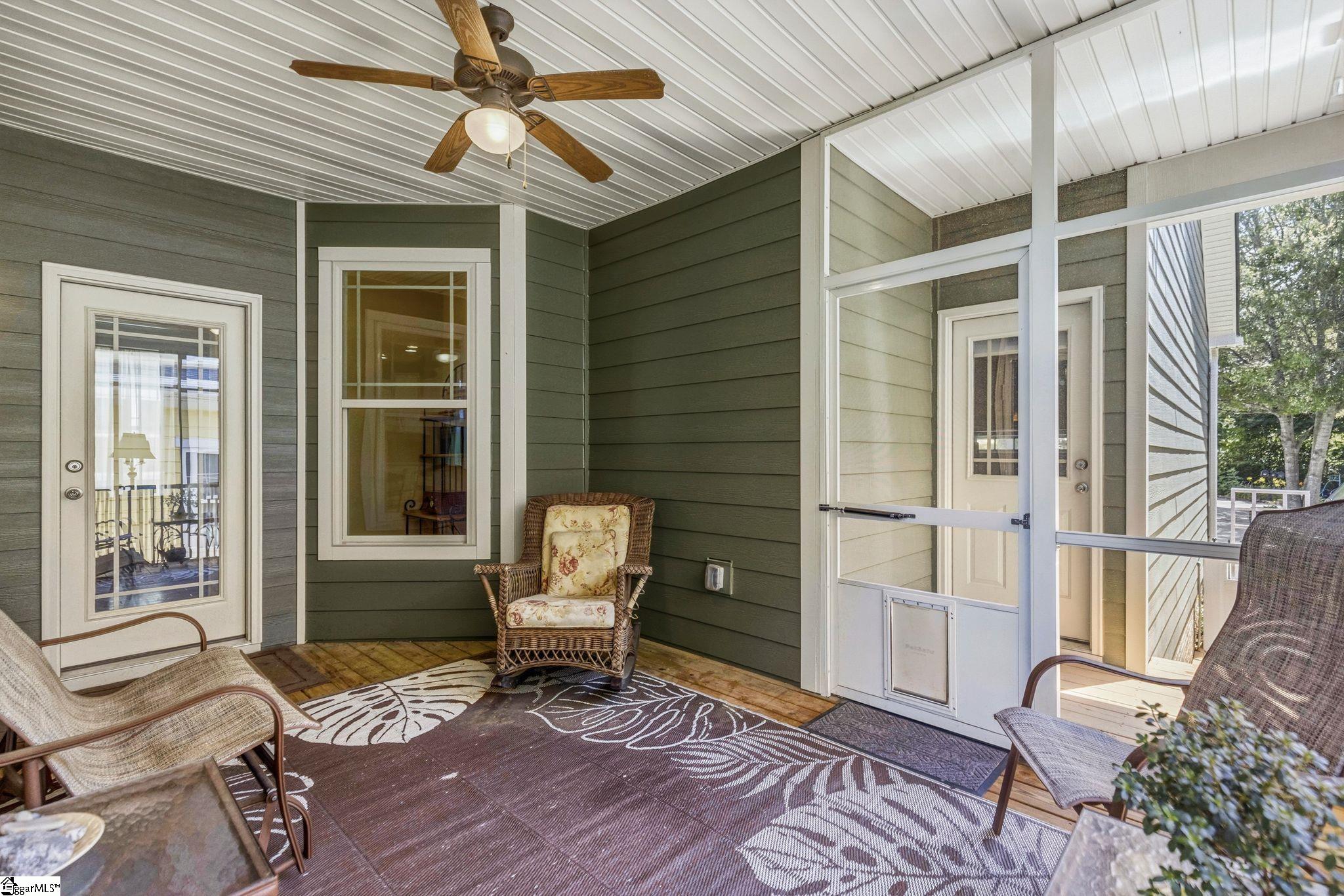 14 Ridenour Avenue Greenville, SC 29617