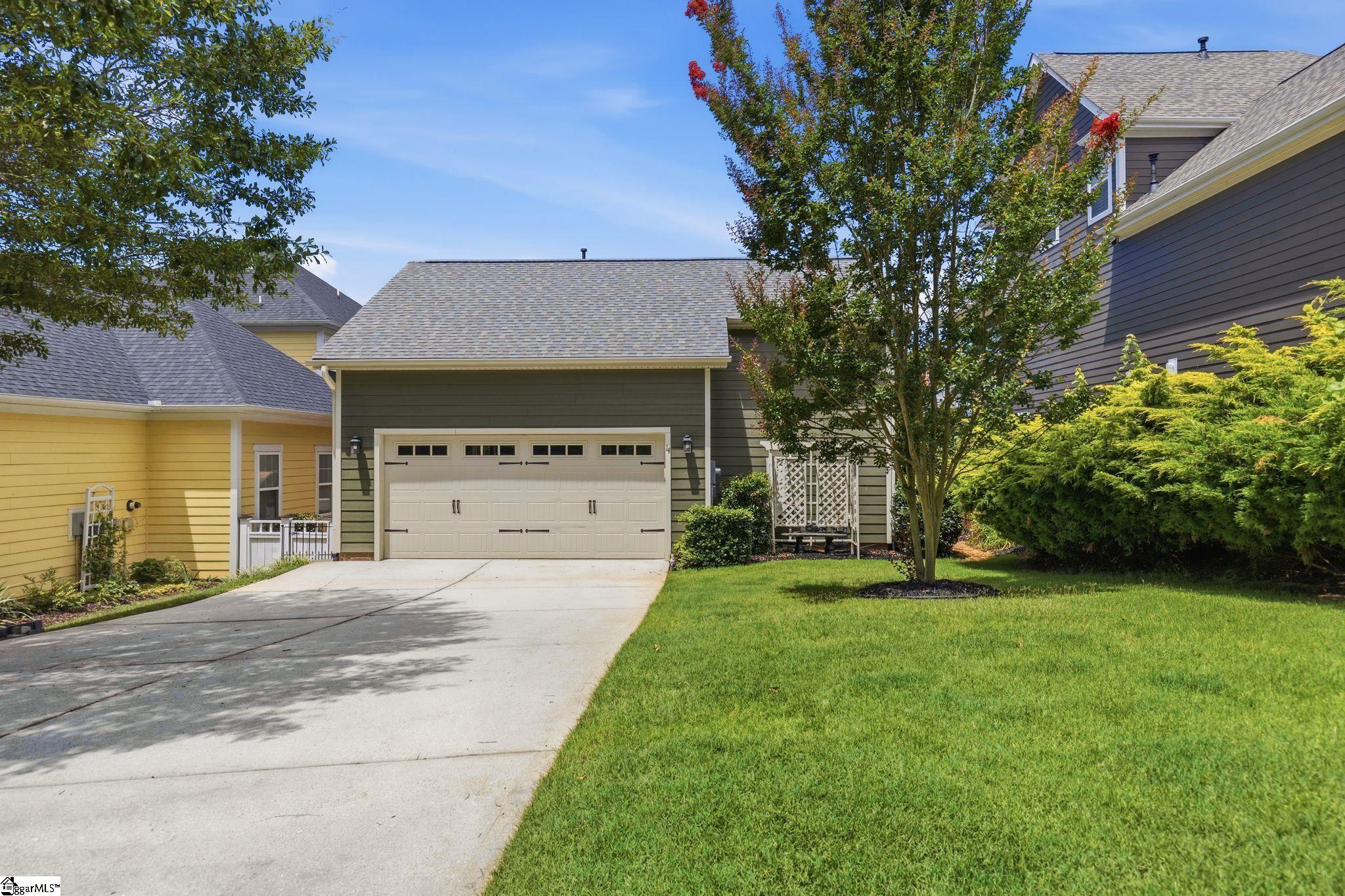 14 Ridenour Avenue Greenville, SC 29617