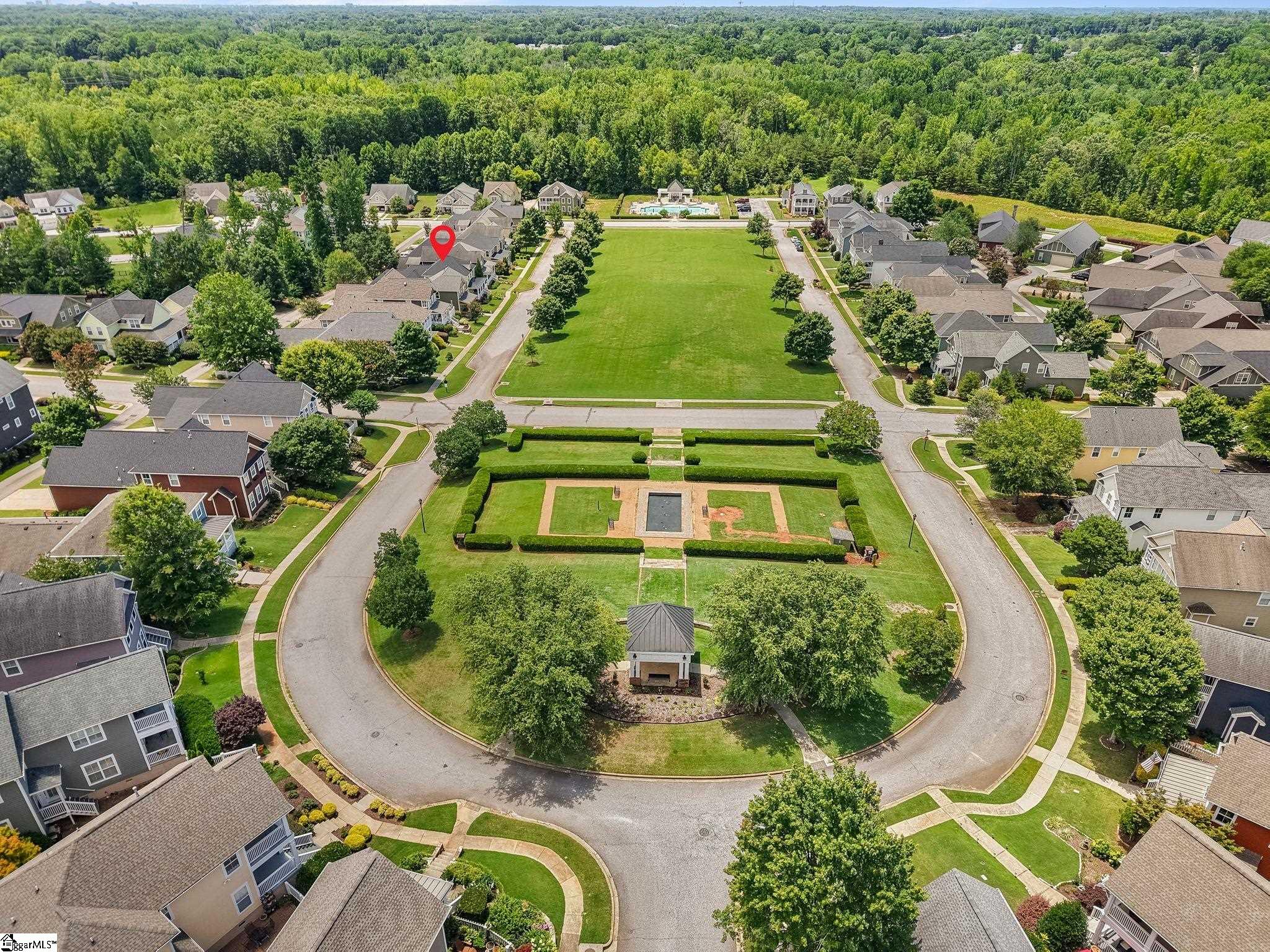 14 Ridenour Avenue Greenville, SC 29617