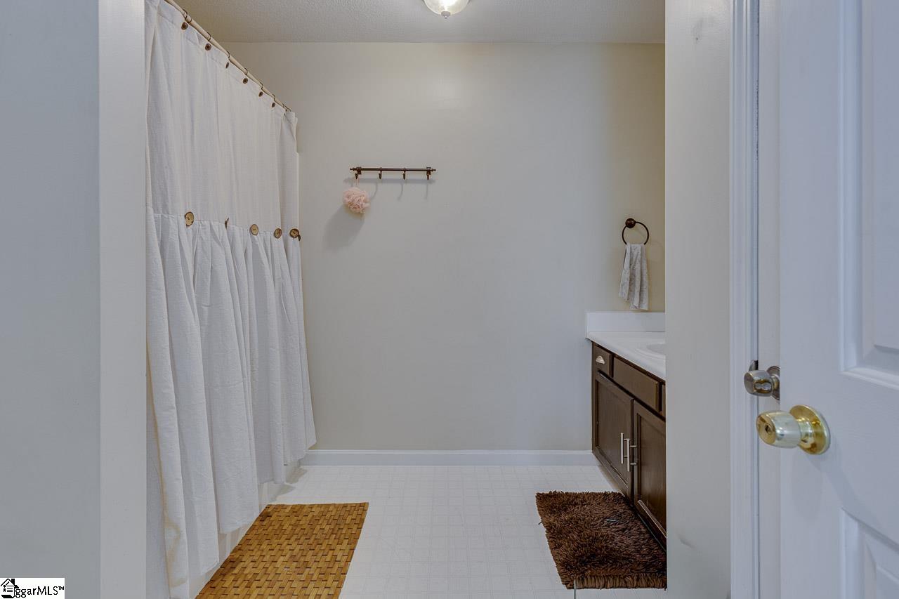 117 Soren Lane Anderson, SC 29621