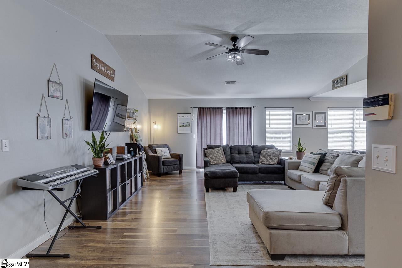 117 Soren Lane Anderson, SC 29621