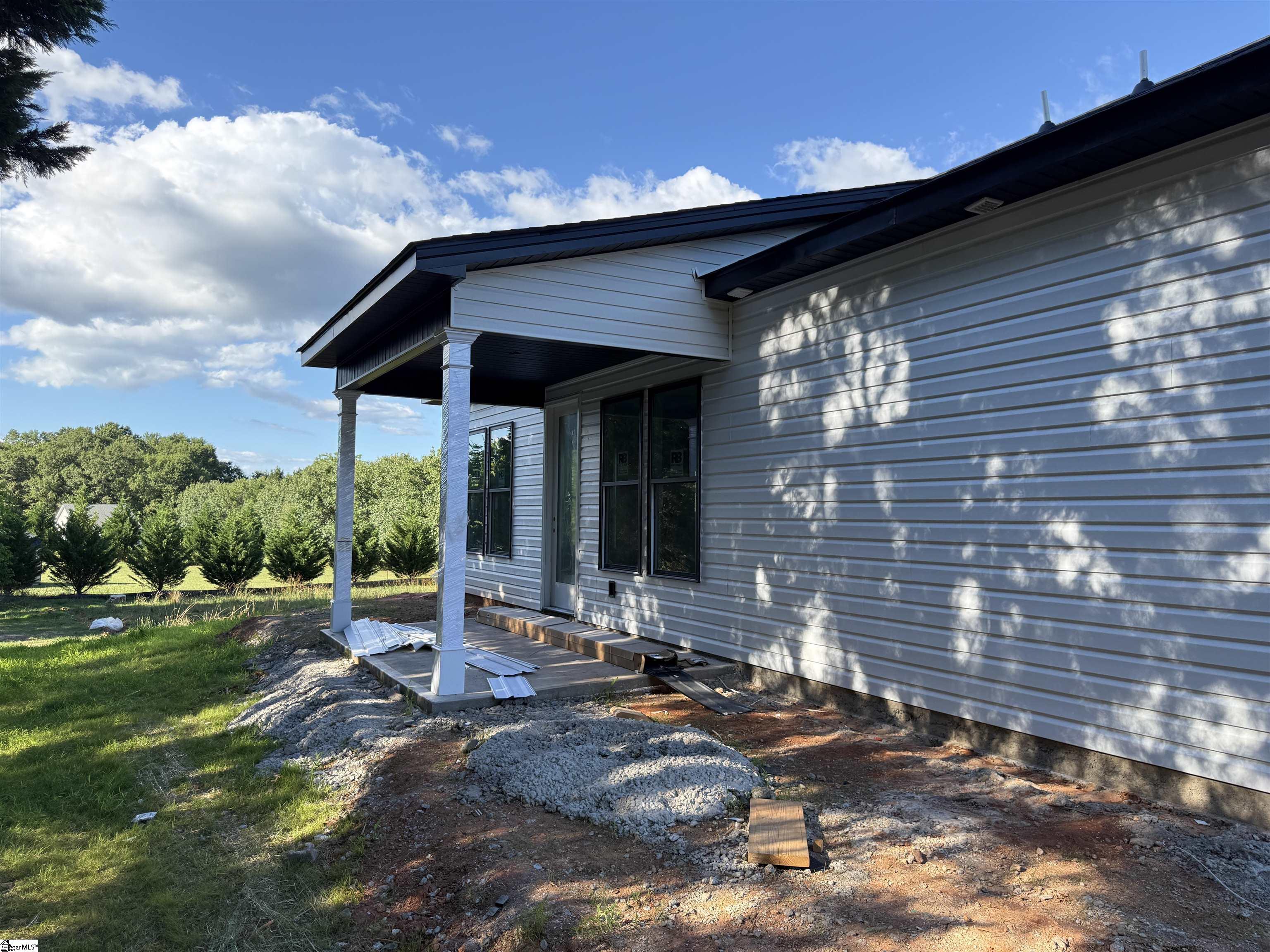 1044 W Highway Chesnee, SC 29323