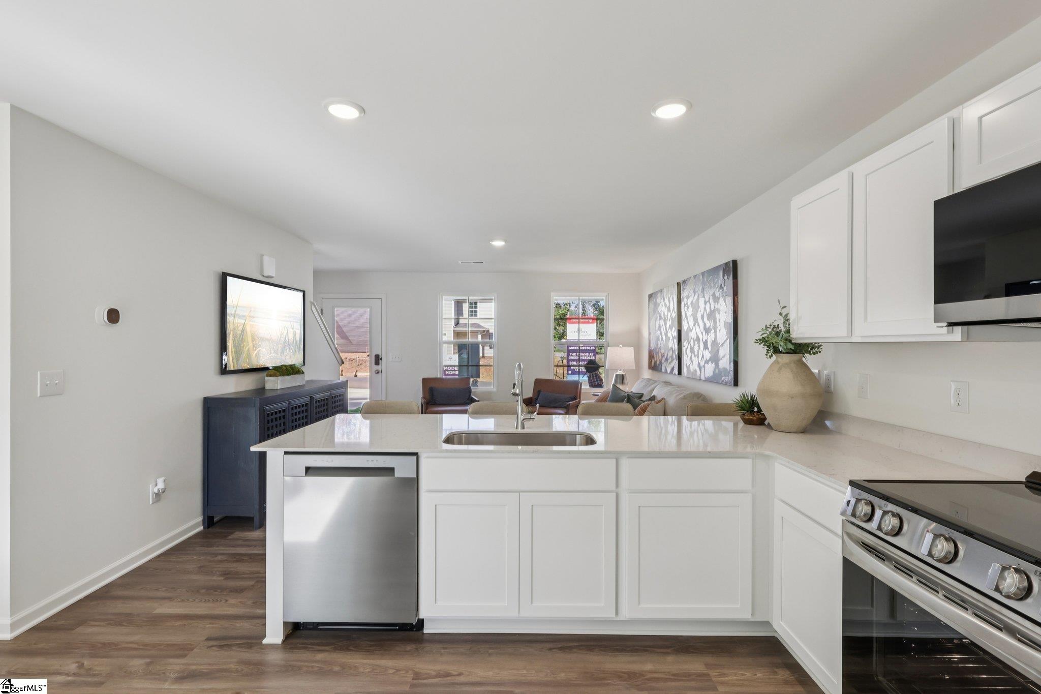 492 Sundown Drive Spartanburg, SC 29302