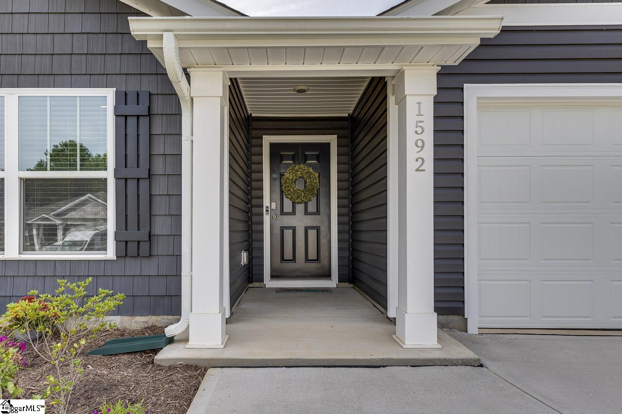 1592 Martingale Way Roebuck, SC 29376