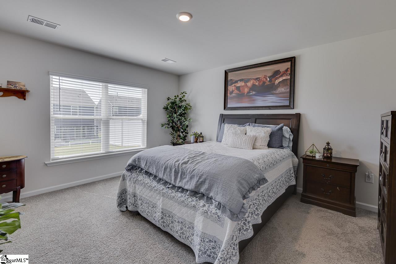 1592 Martingale Way Roebuck, SC 29376