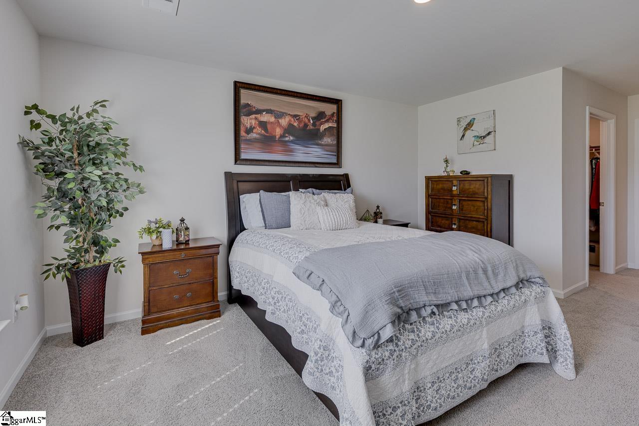 1592 Martingale Way Roebuck, SC 29376