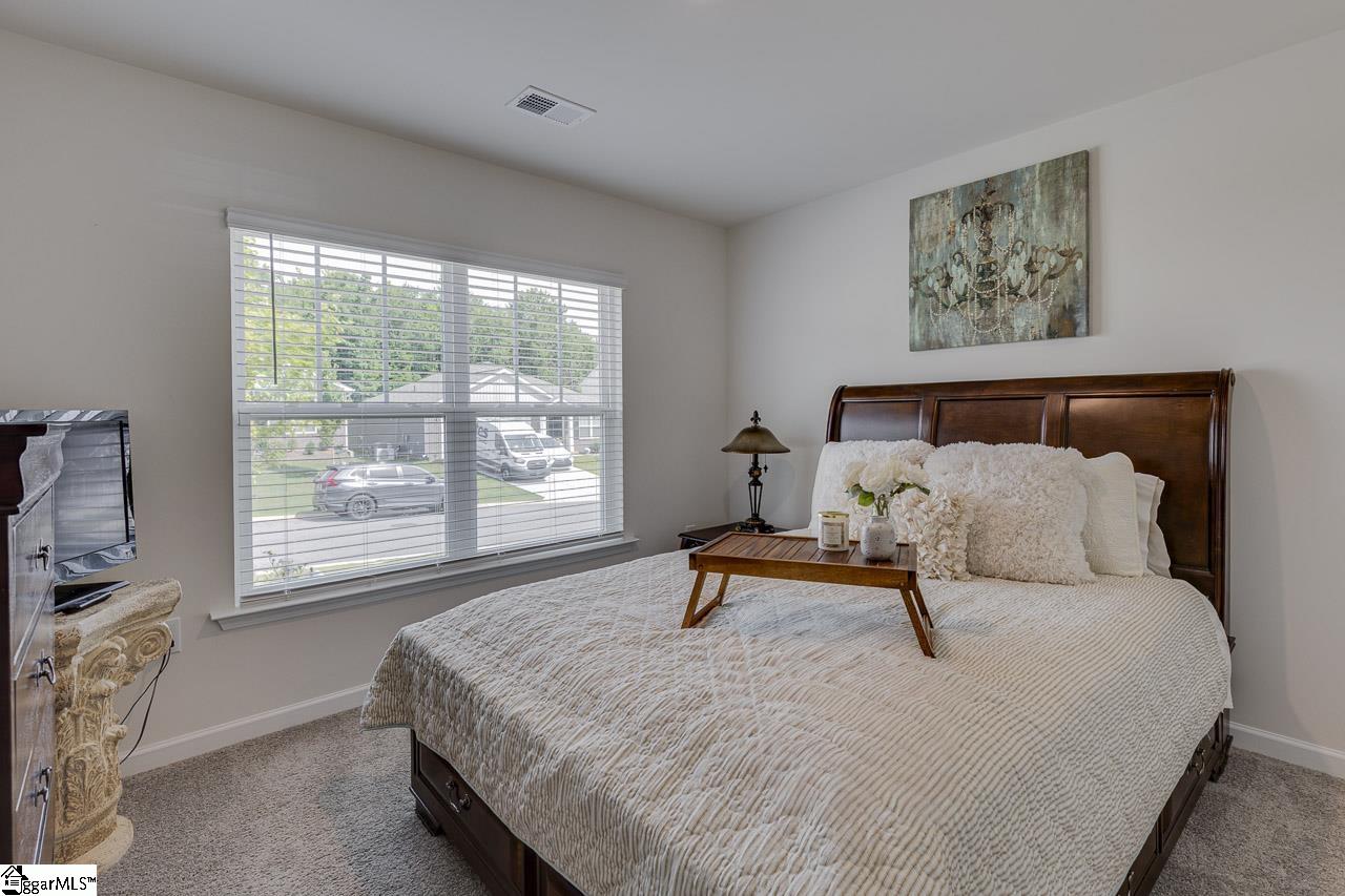 1592 Martingale Way Roebuck, SC 29376