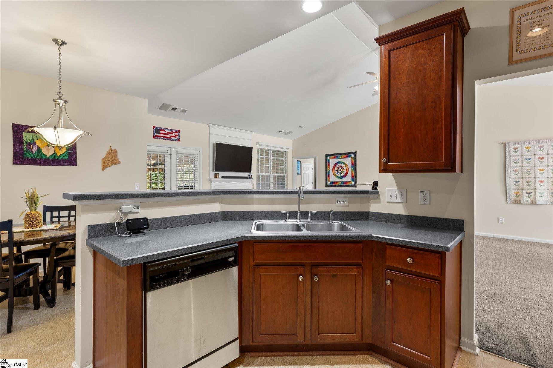 152 Pendock Lane Piedmont, SC 29669
