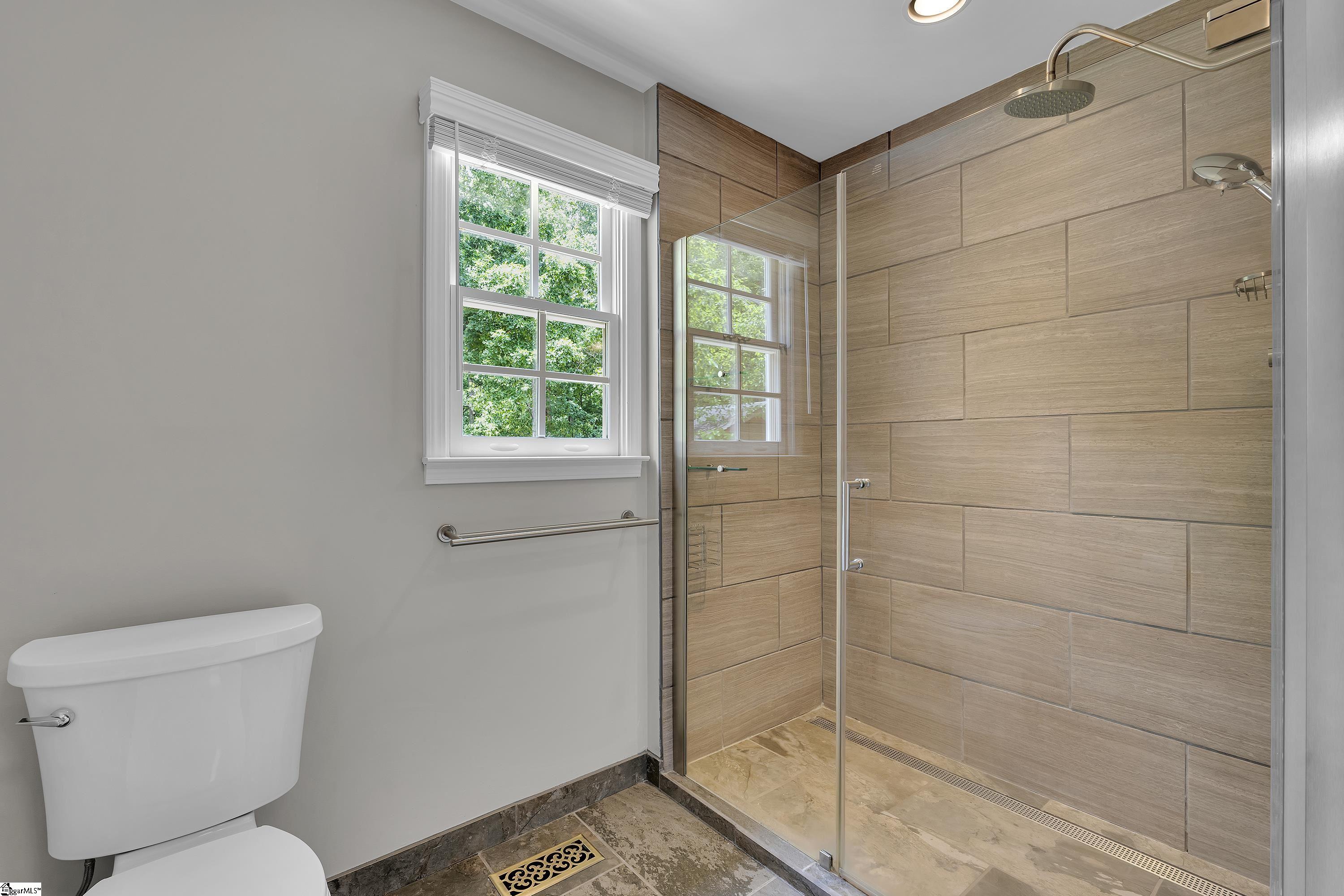 140 Pilot Road Greenville, SC 29609