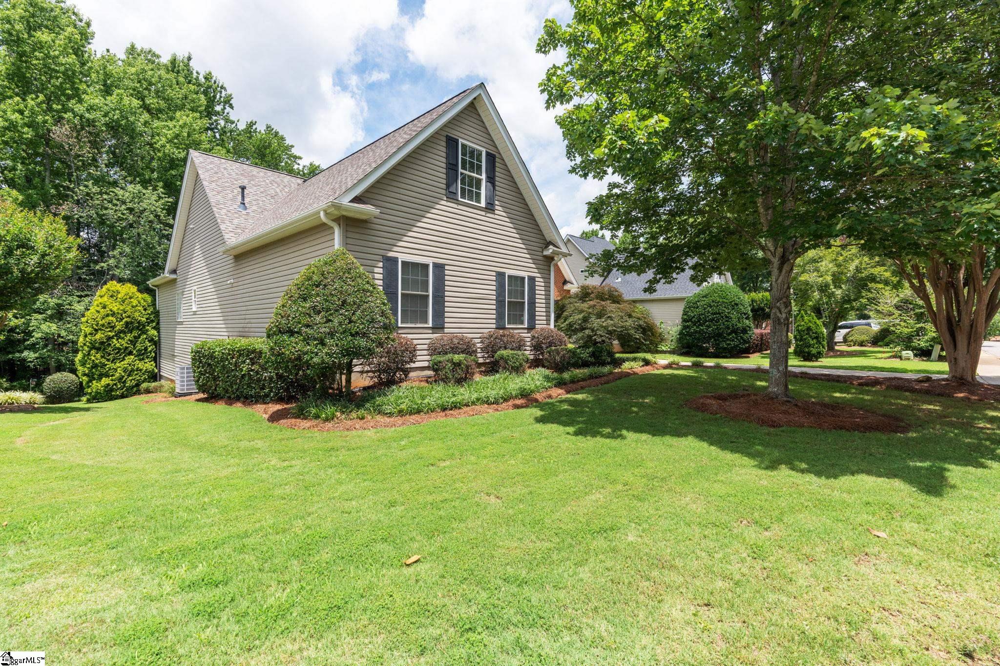 16 Shannon Ridge Court Greenville, SC 29615