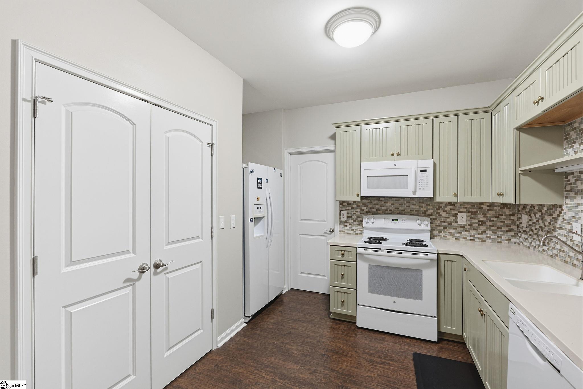 16 Shannon Ridge Court Greenville, SC 29615