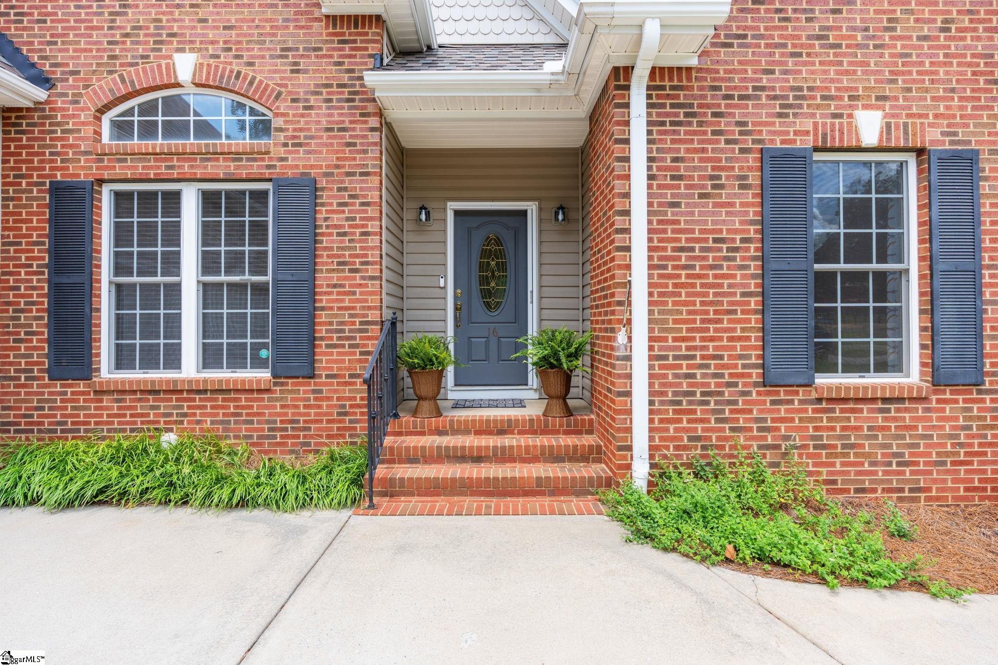 16 Shannon Ridge Court Greenville, SC 29615