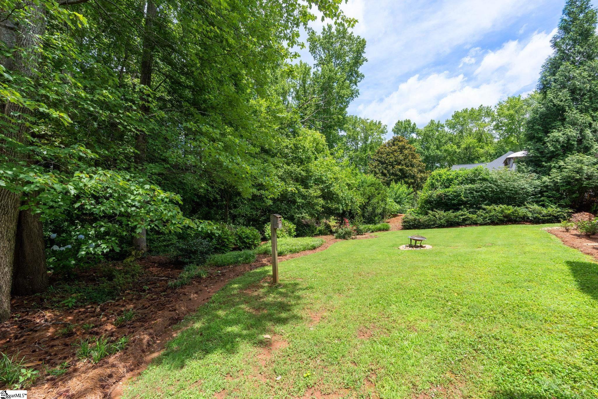 16 Shannon Ridge Court Greenville, SC 29615