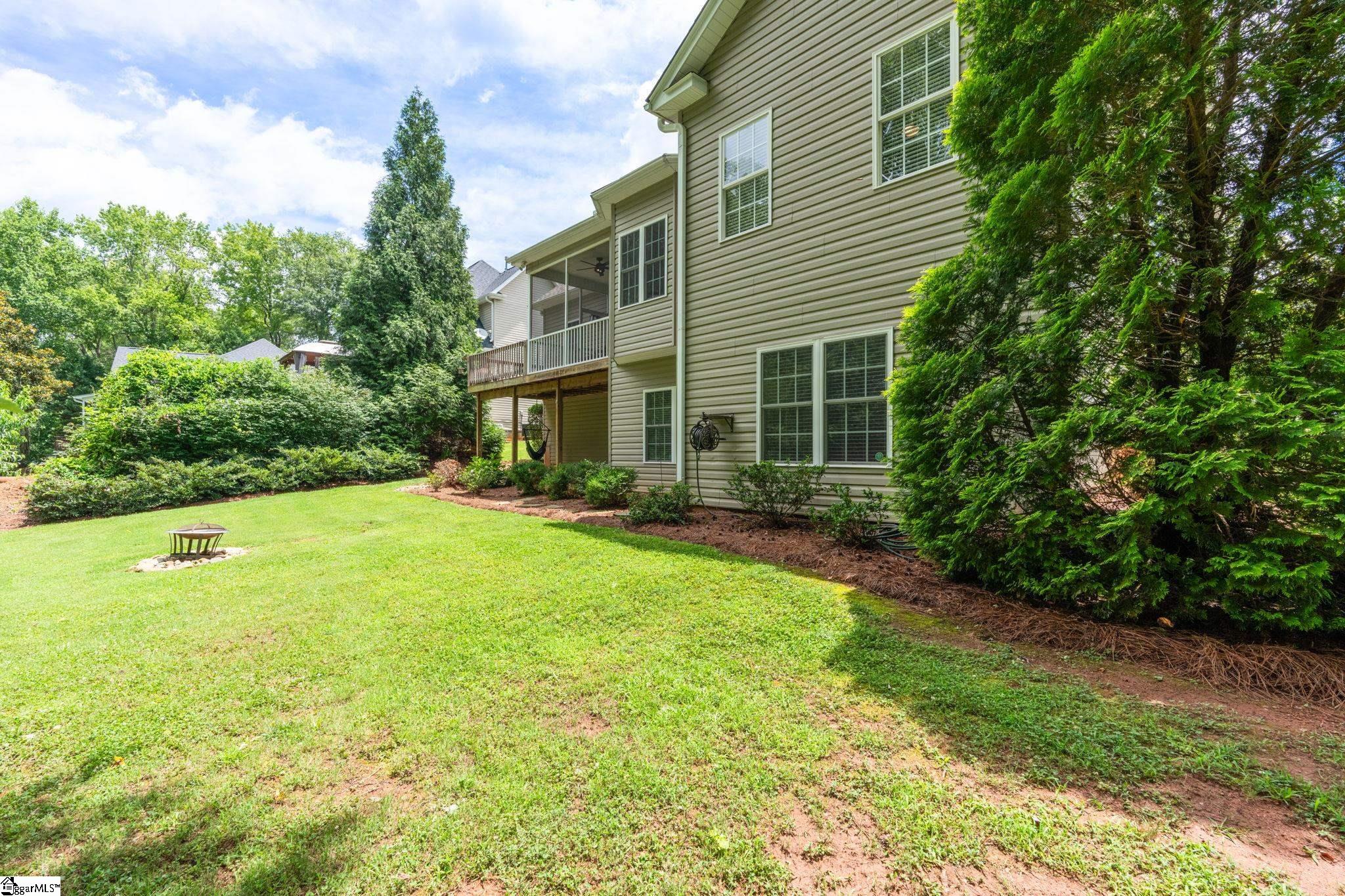 16 Shannon Ridge Court Greenville, SC 29615
