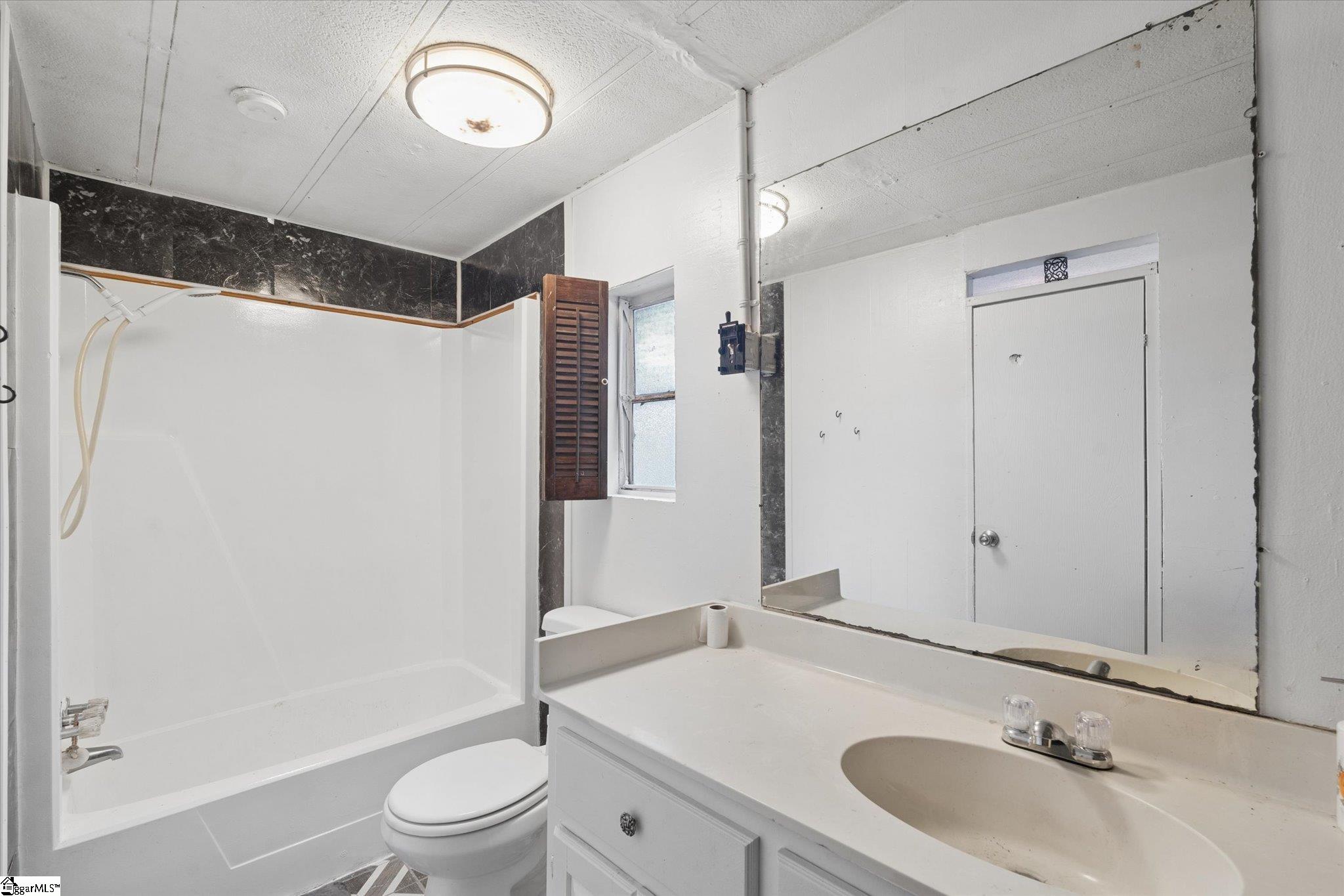 348 Shenandoah Drive Easley, SC 29642-9628