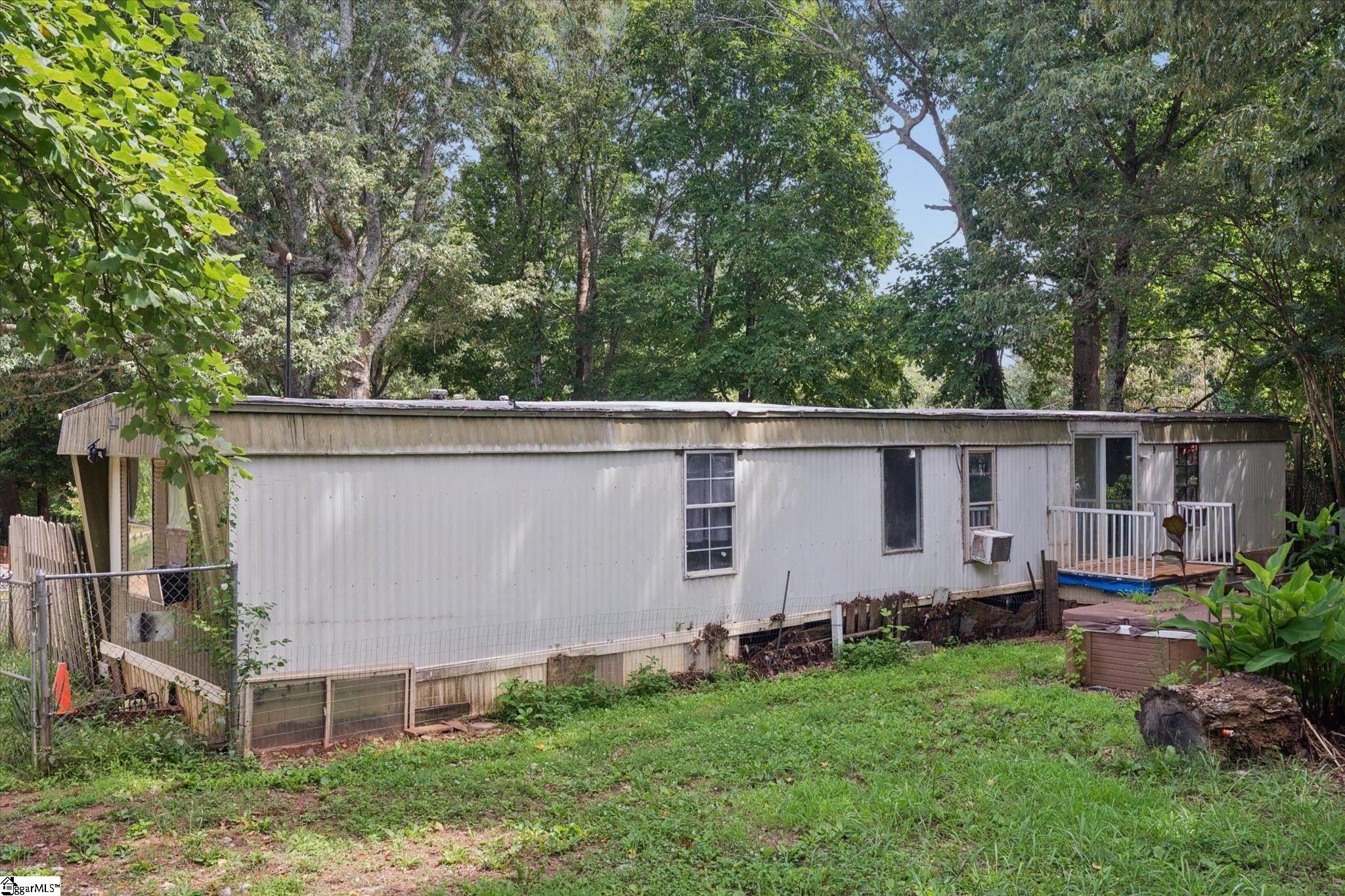 348 Shenandoah Drive Easley, SC 29642-9628