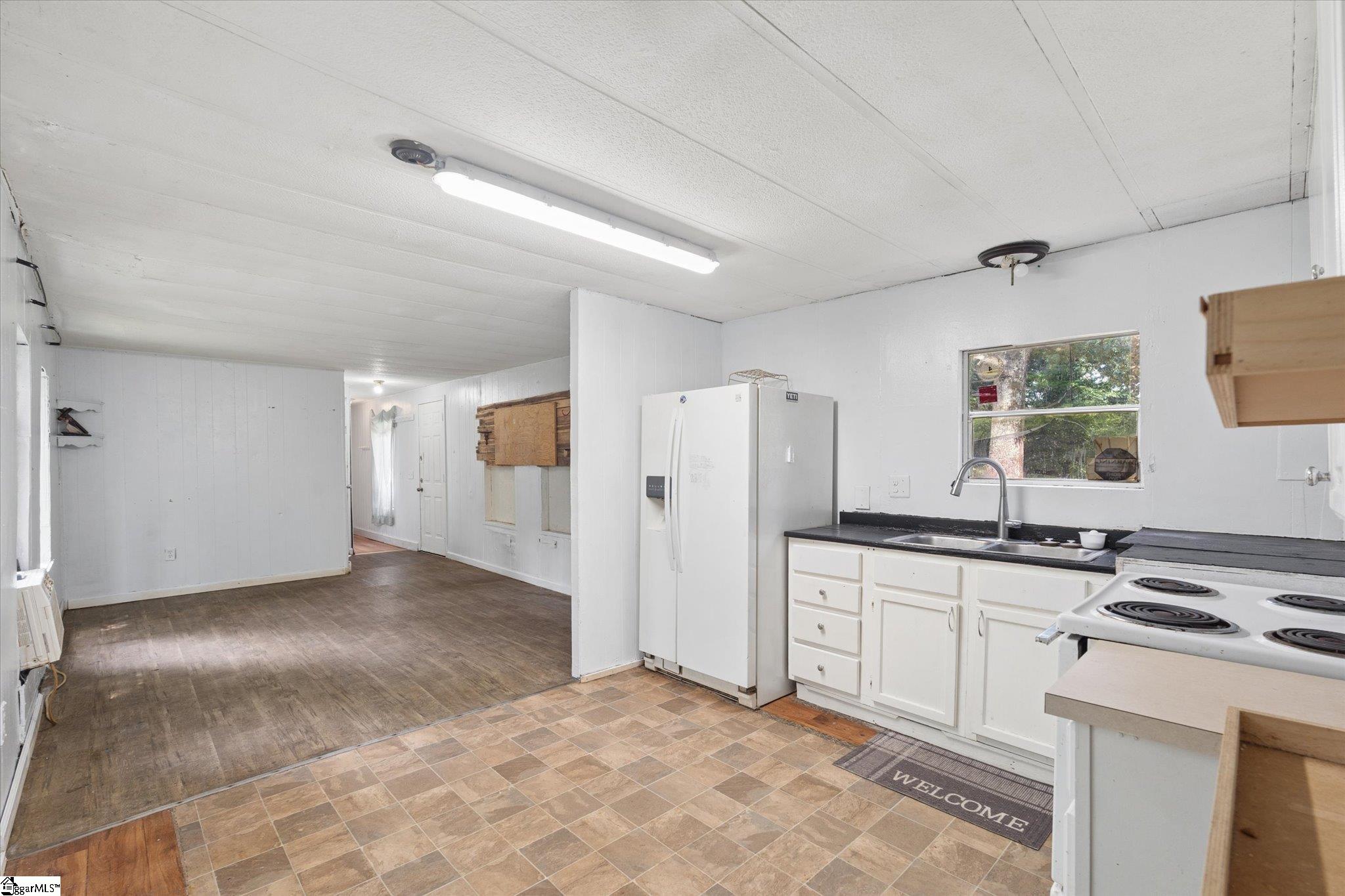 348 Shenandoah Drive Easley, SC 29642-9628
