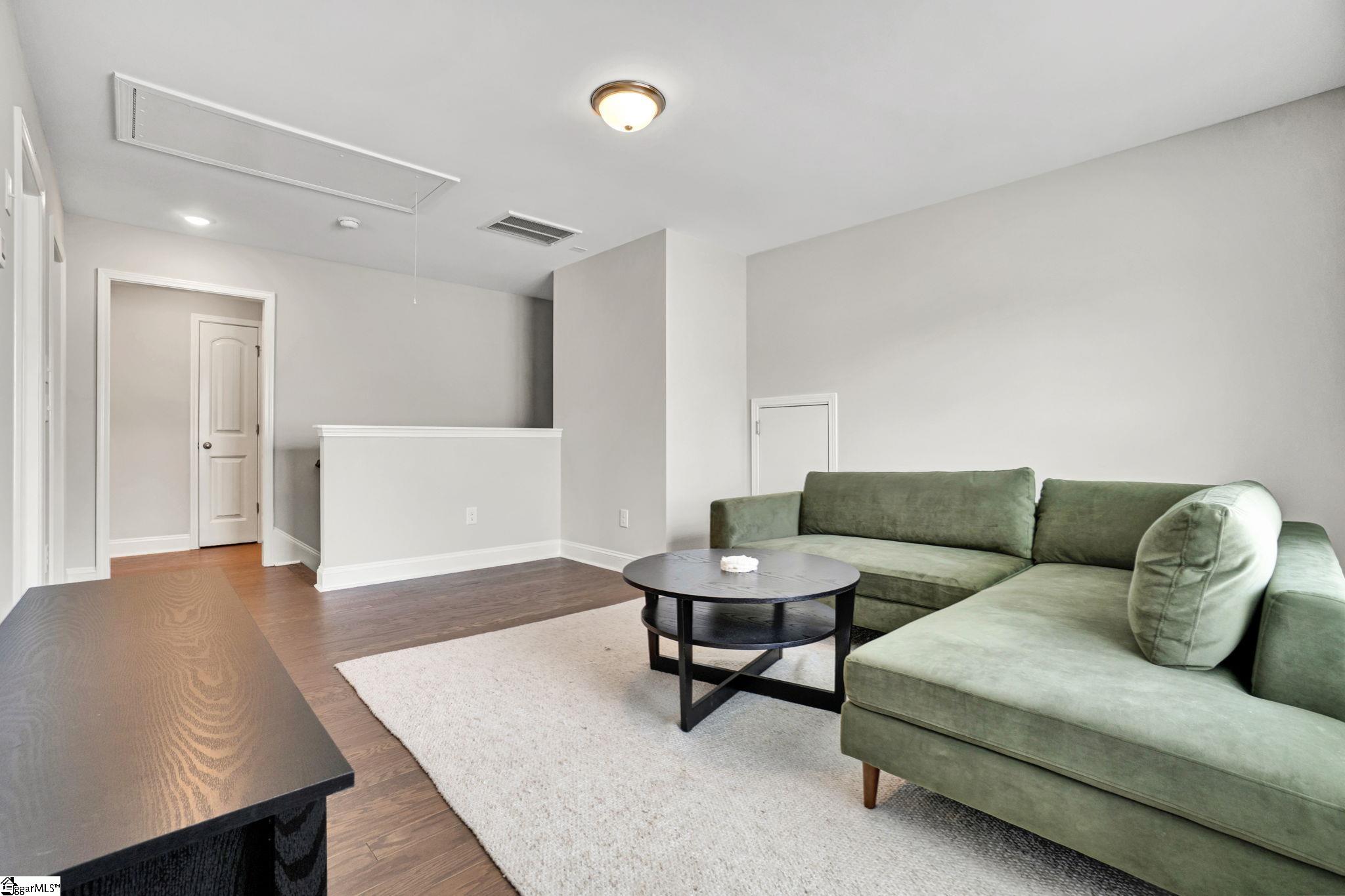9 Hensley Road Greenville, SC 29607