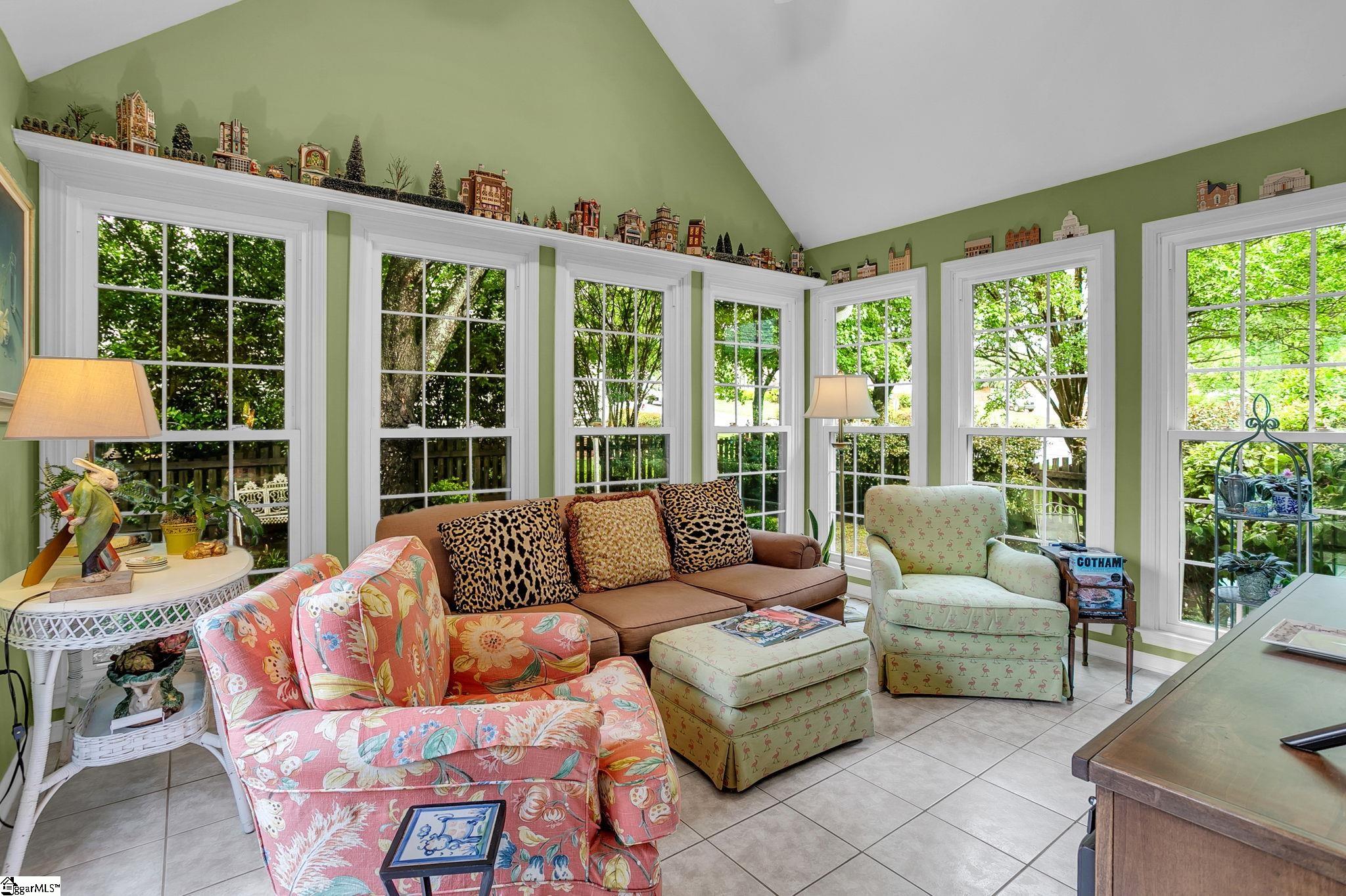 215 Northfield Lane Simpsonville, SC 29681