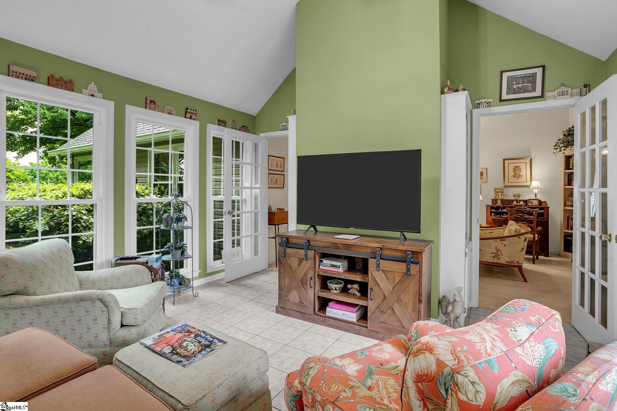 215 Northfield Lane Simpsonville, SC 29681