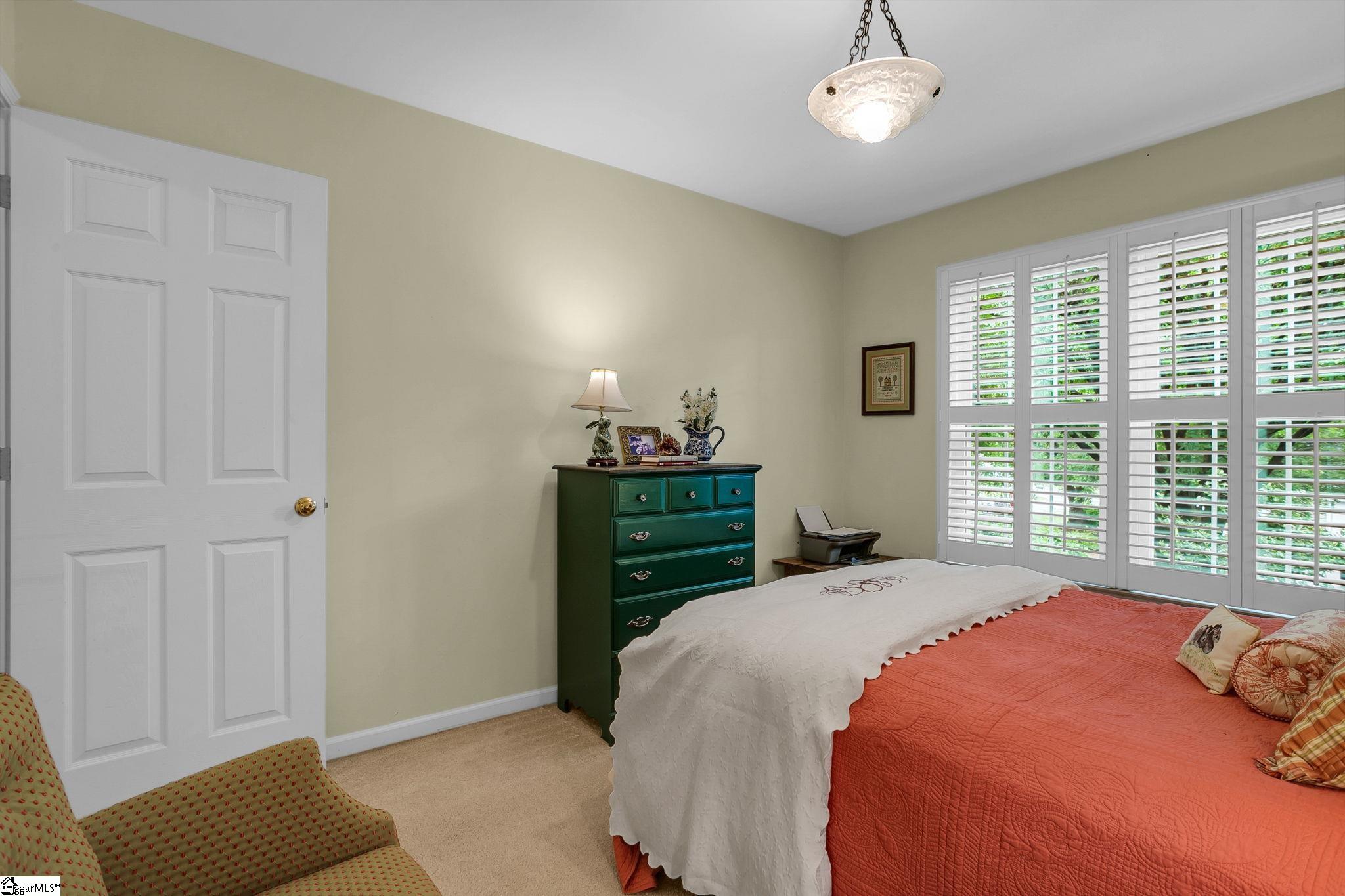 215 Northfield Lane Simpsonville, SC 29681