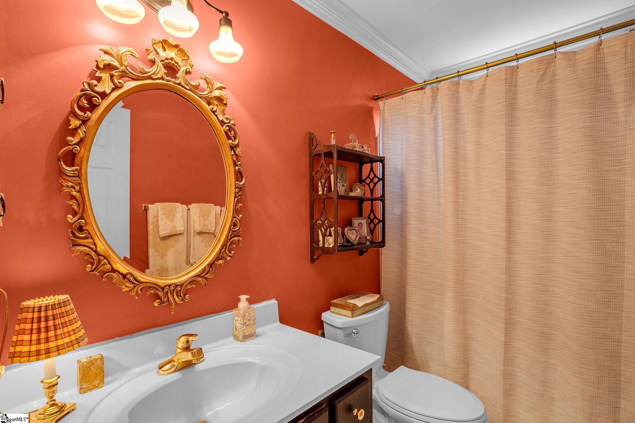 215 Northfield Lane Simpsonville, SC 29681