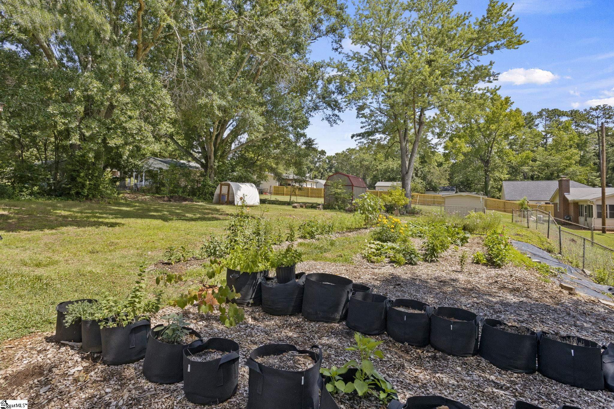 1902 Old Parker Road Greenville, SC 29609